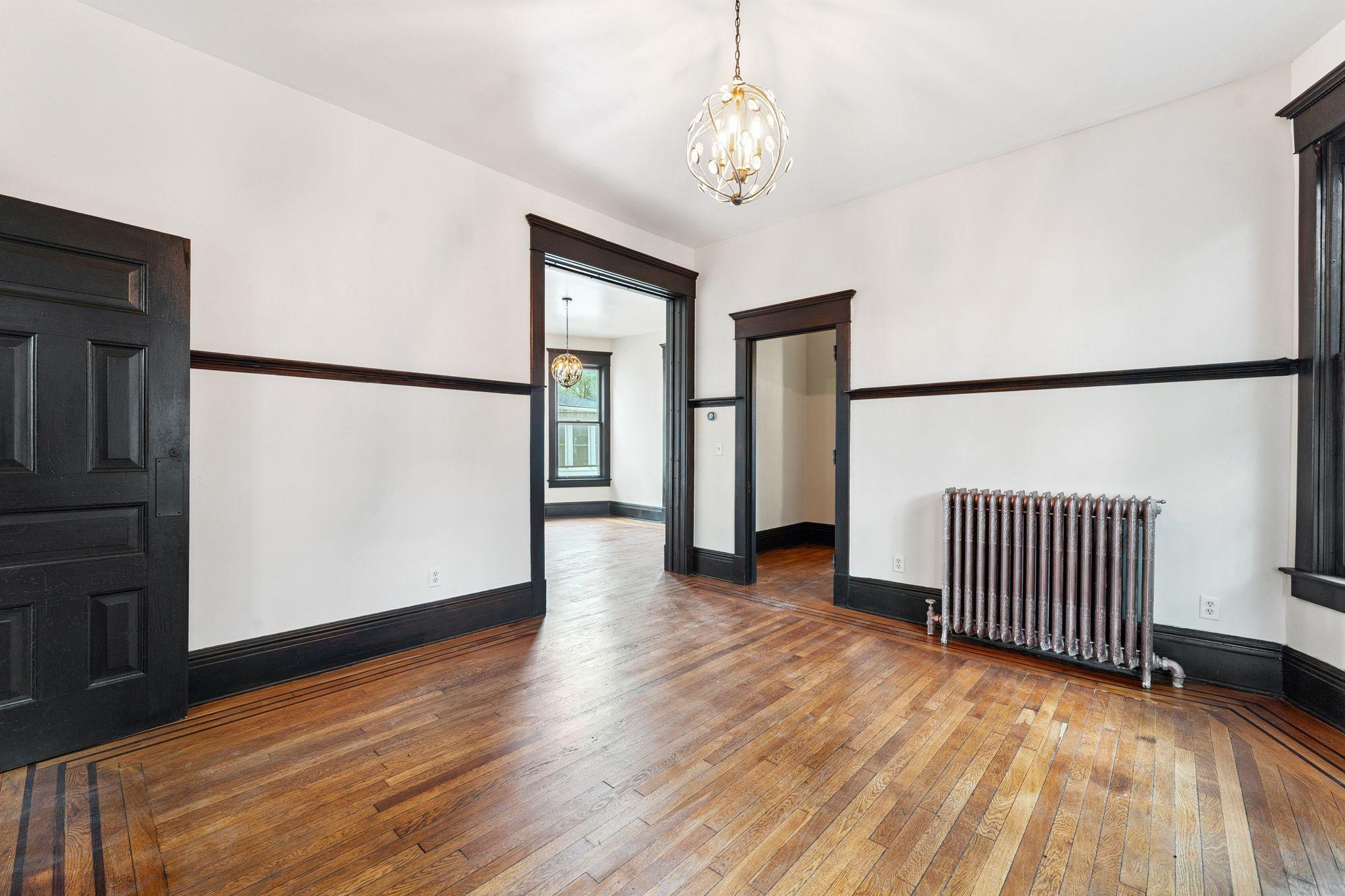 View of Residential Income at 2221 Bloomington Avenue, Minneapolis MN 55404, Minneapolis (22 of 31) - Mike Wilen | Minnesota Team Real Estate