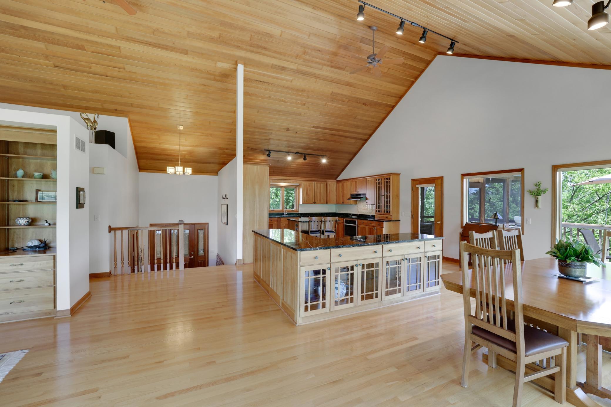 View of Residential at 502 Shoreline Drive, Wayzata MN 55391, Wayzata (4 of 33) - Mike Wilen | Minnesota Team Real Estate