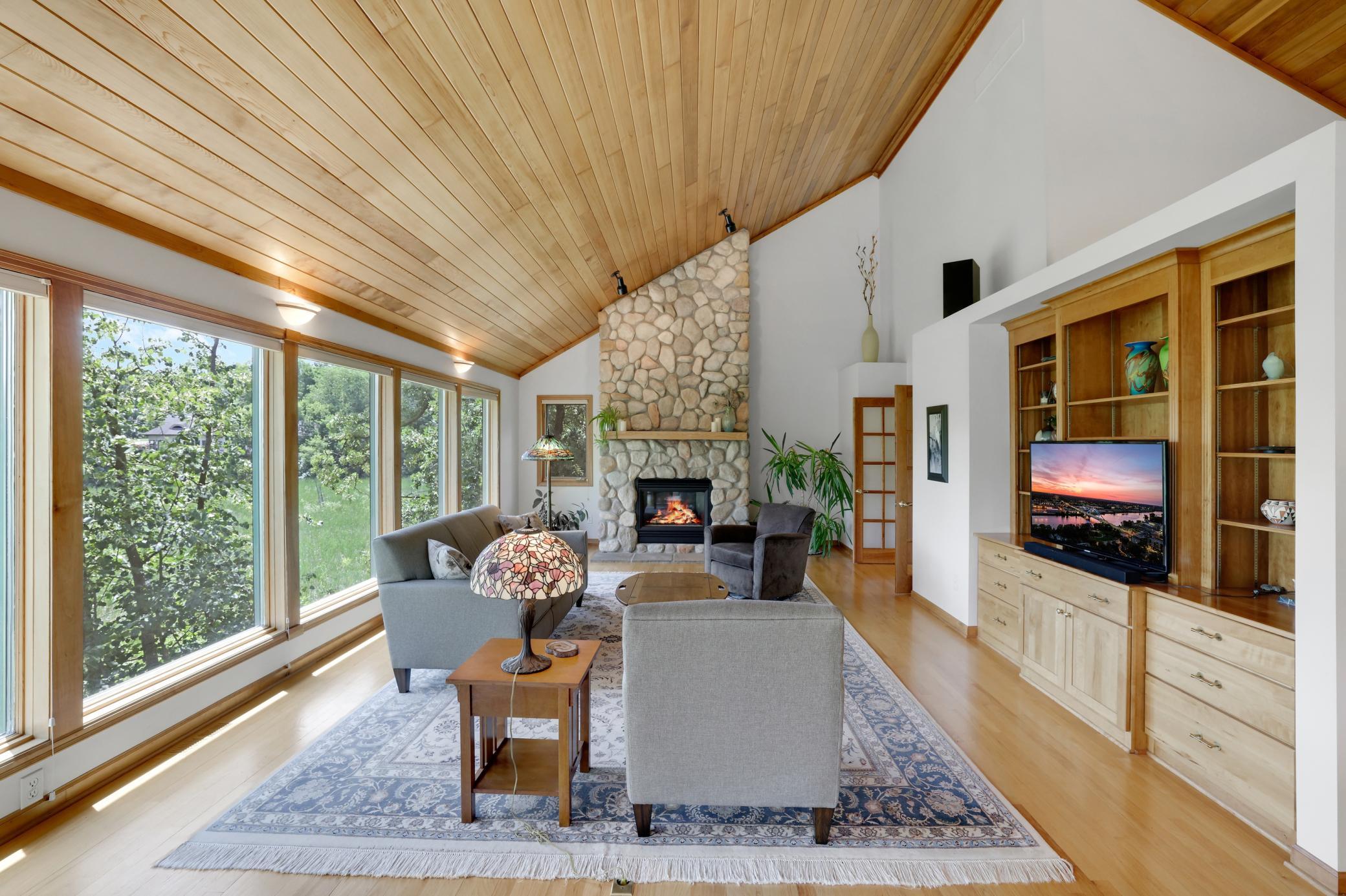 View of Residential at 502 Shoreline Drive, Wayzata MN 55391, Wayzata (5 of 33) - Mike Wilen | Minnesota Team Real Estate