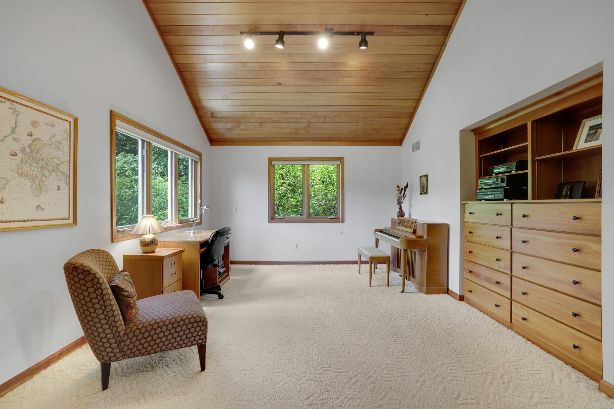 View of Residential at 502 Shoreline Drive, Wayzata MN 55391, Wayzata (13 of 33) - Mike Wilen | Minnesota Team Real Estate