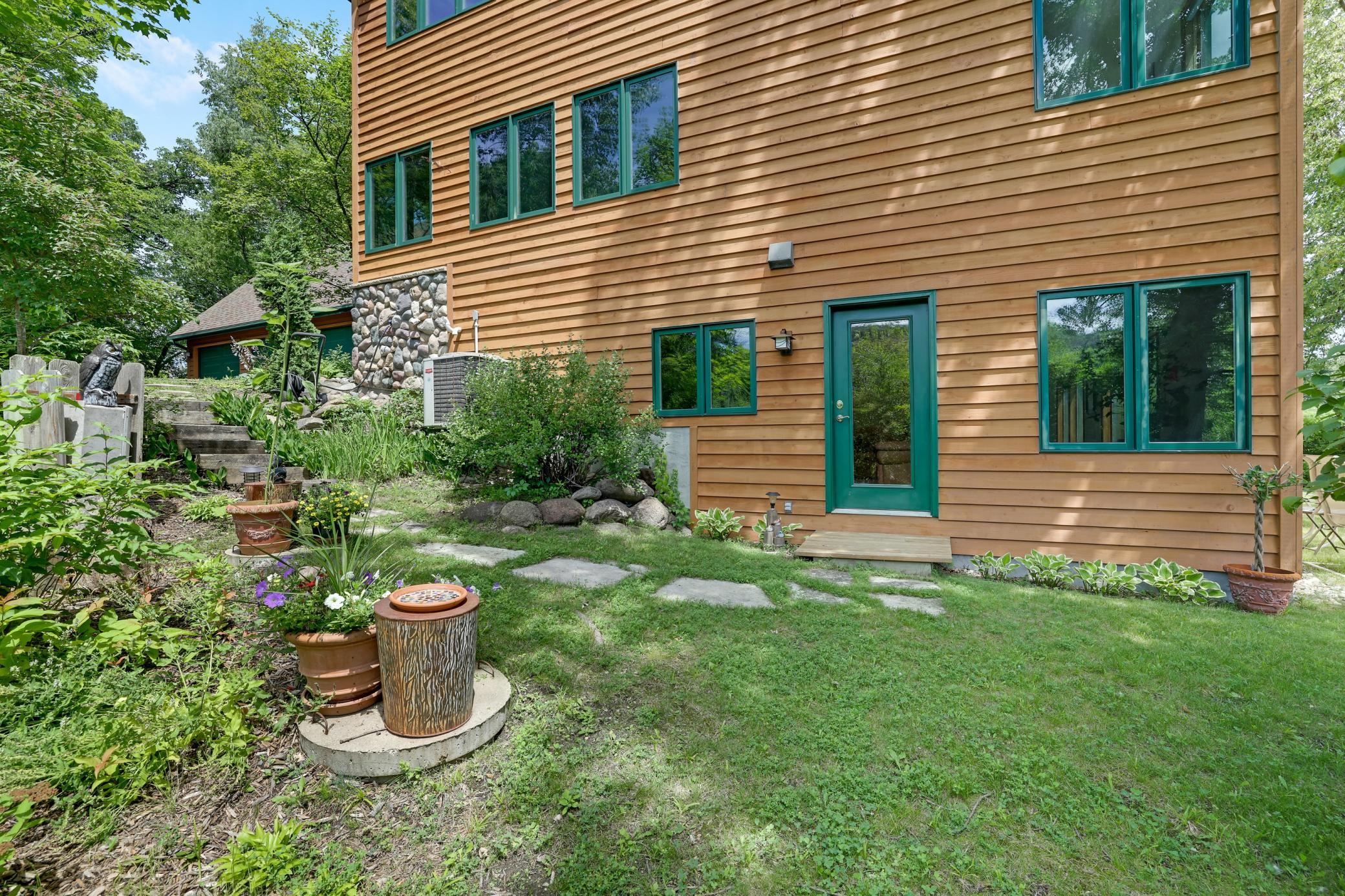 View of Residential at 502 Shoreline Drive, Wayzata MN 55391, Wayzata (28 of 33) - Mike Wilen | Minnesota Team Real Estate