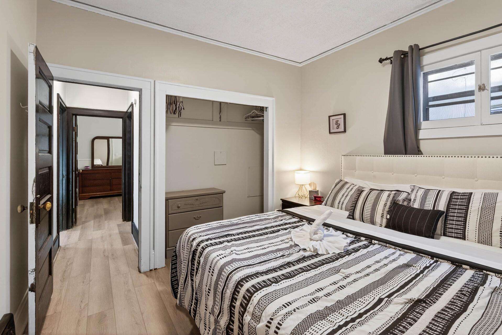 View of Residential at 2206 Polk Street, Minneapolis MN 55418, Minneapolis (21 of 41) - Mike Wilen | Minnesota Team Real Estate
