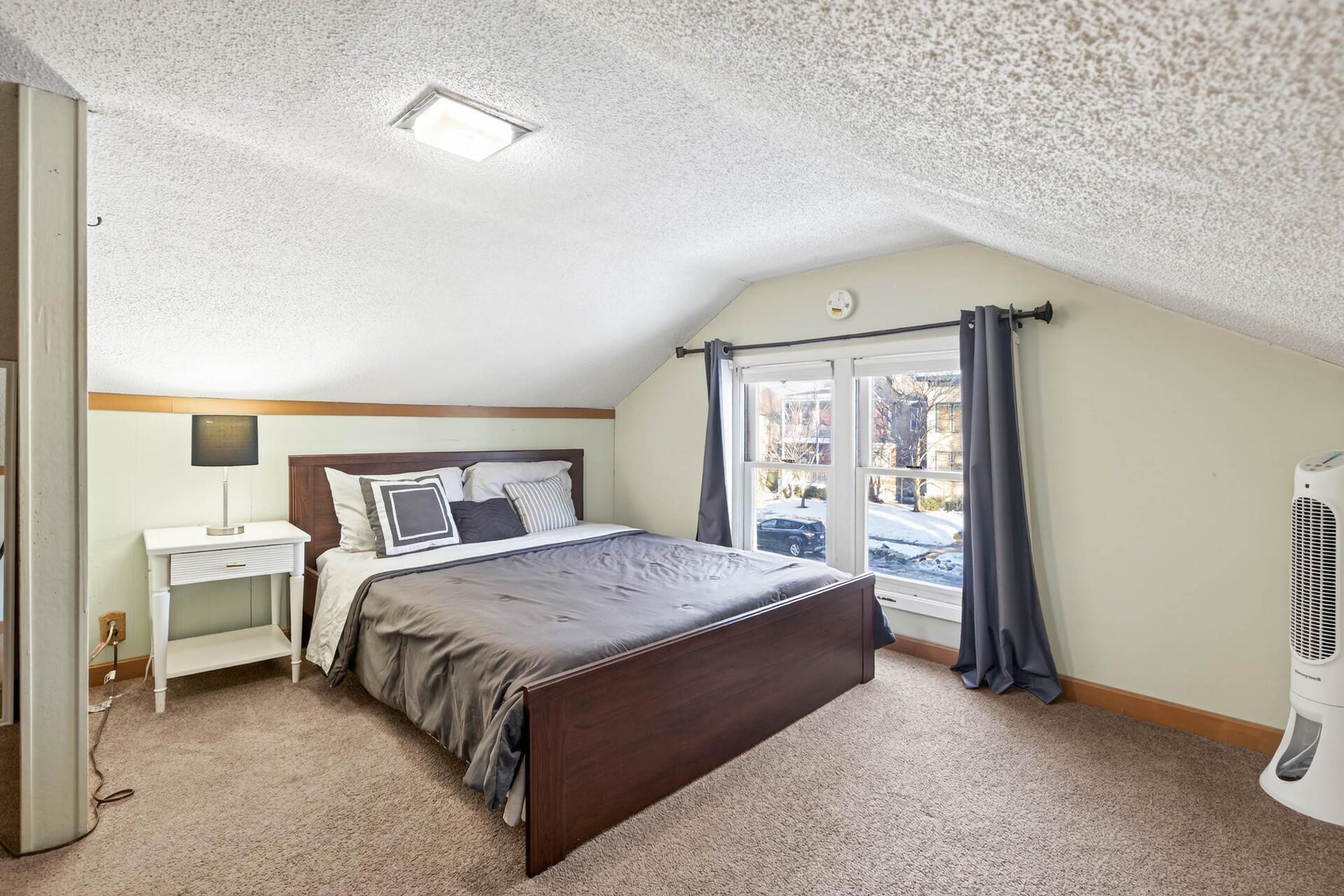 View of Residential at 2206 Polk Street, Minneapolis MN 55418, Minneapolis (25 of 41) - Mike Wilen | Minnesota Team Real Estate