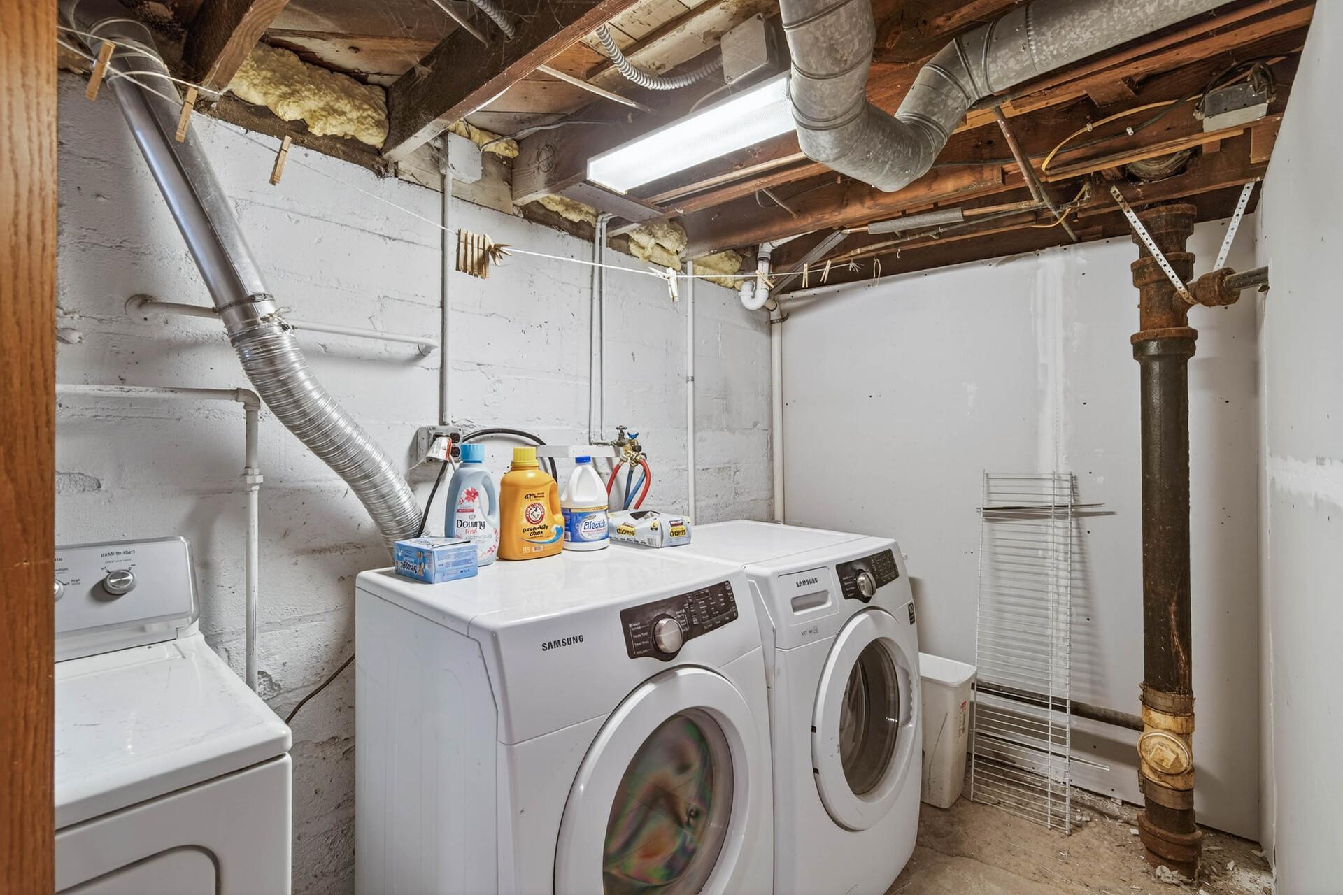 View of Residential at 2206 Polk Street, Minneapolis MN 55418, Minneapolis (33 of 41) - Mike Wilen | Minnesota Team Real Estate