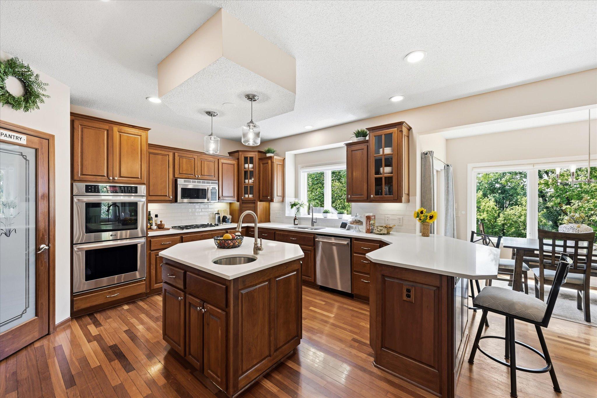 View of Residential at 6690 Brenden Court, Chanhassen MN 55317, Chanhassen (10 of 62) - Mike Wilen | Minnesota Team Real Estate