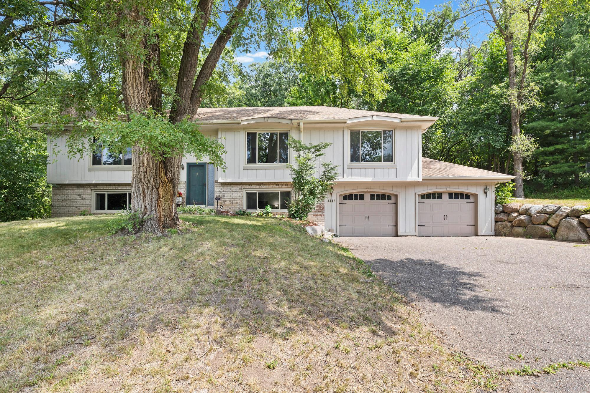 View of Residential at 4115 Williston Road, Minnetonka MN 55345, Minnetonka (2 of 51) - Mike Wilen | Minnesota Team Real Estate