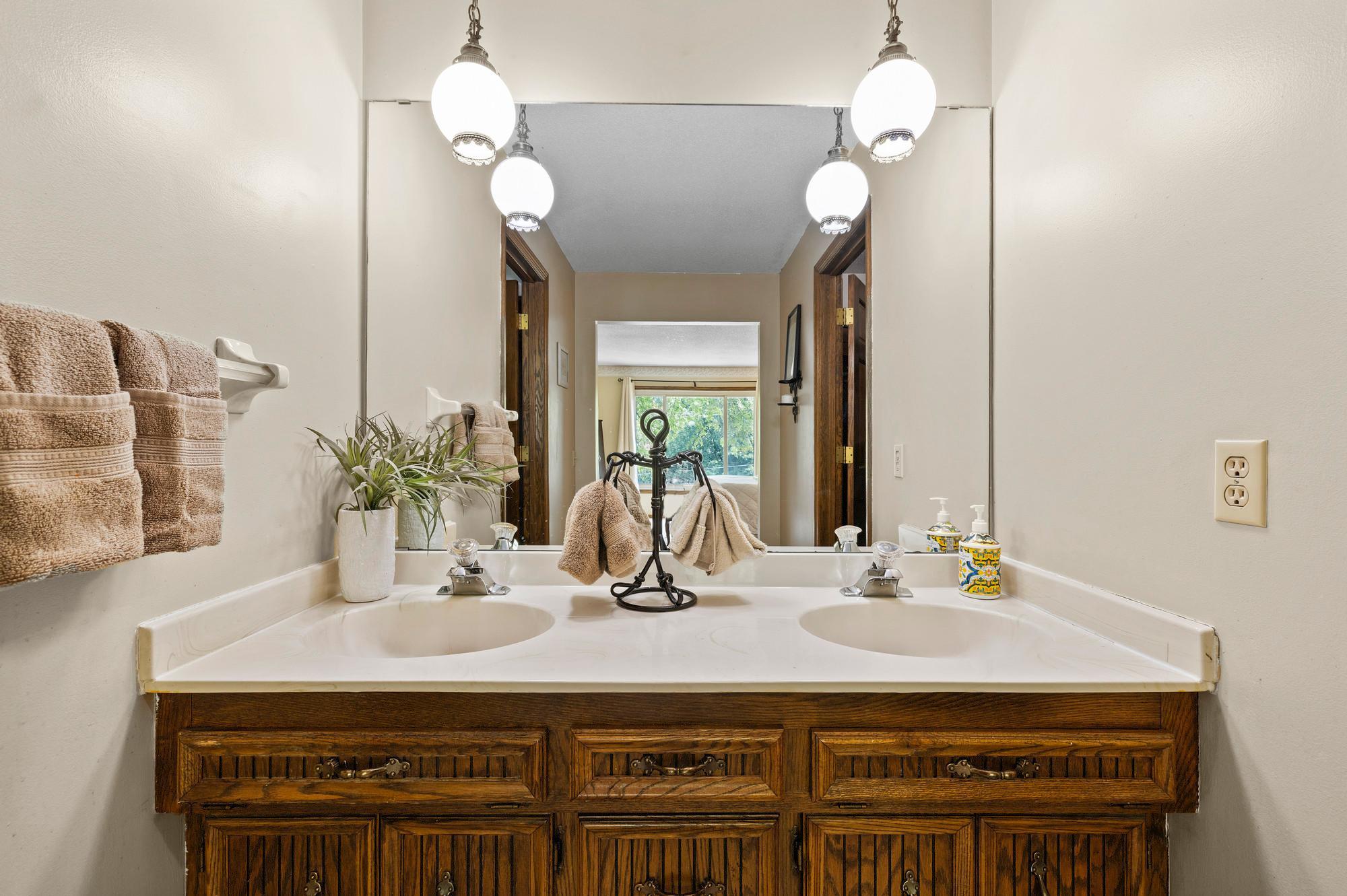 View of Residential at 4115 Williston Road, Minnetonka MN 55345, Minnetonka (22 of 51) - Mike Wilen | Minnesota Team Real Estate