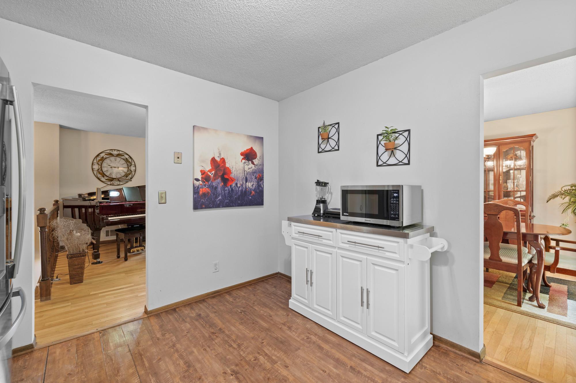 View of Residential at 4115 Williston Road, Minnetonka MN 55345, Minnetonka (13 of 51) - Mike Wilen | Minnesota Team Real Estate