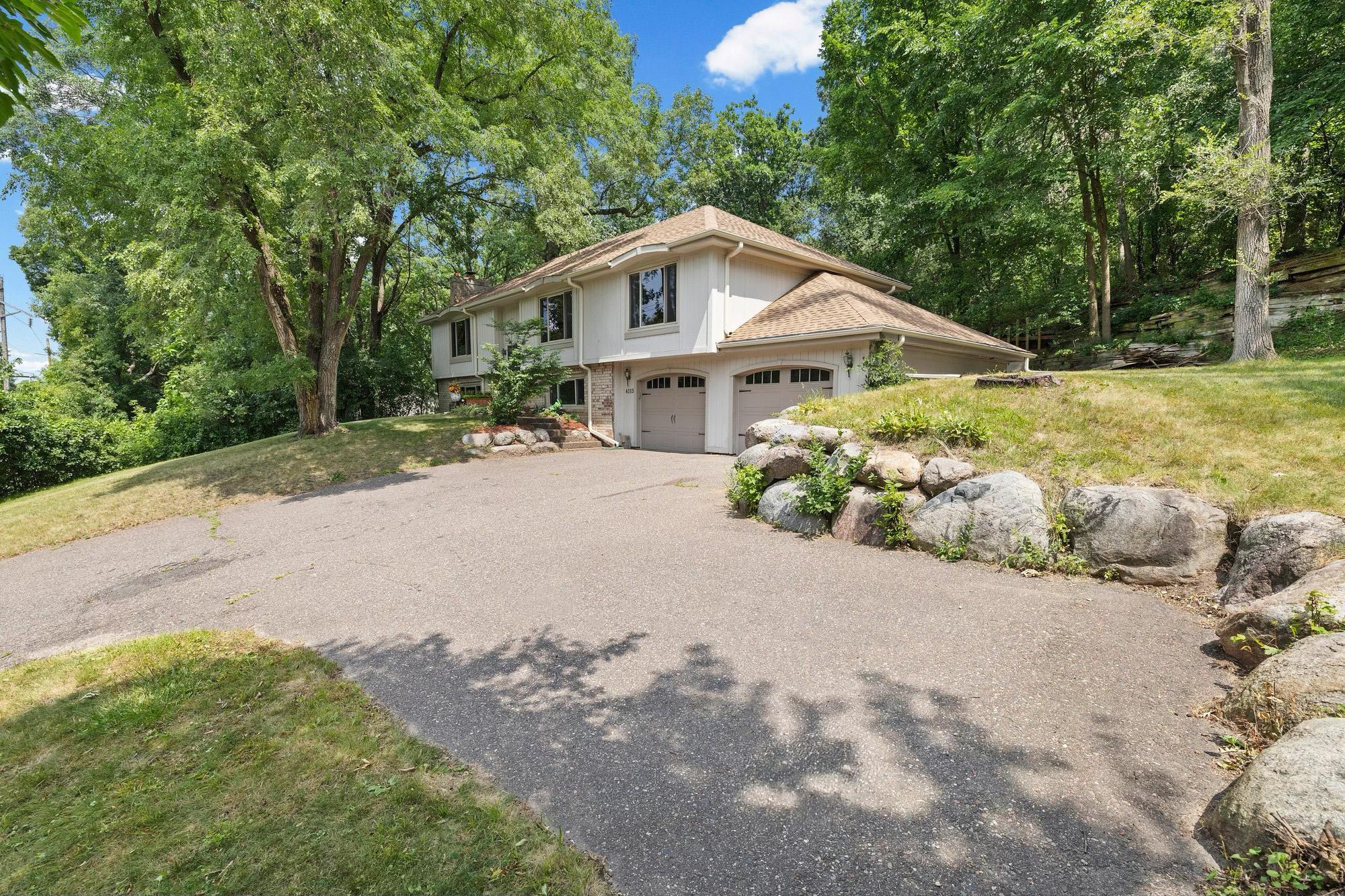 View of Residential at 4115 Williston Road, Minnetonka MN 55345, Minnetonka (3 of 51) - Mike Wilen | Minnesota Team Real Estate