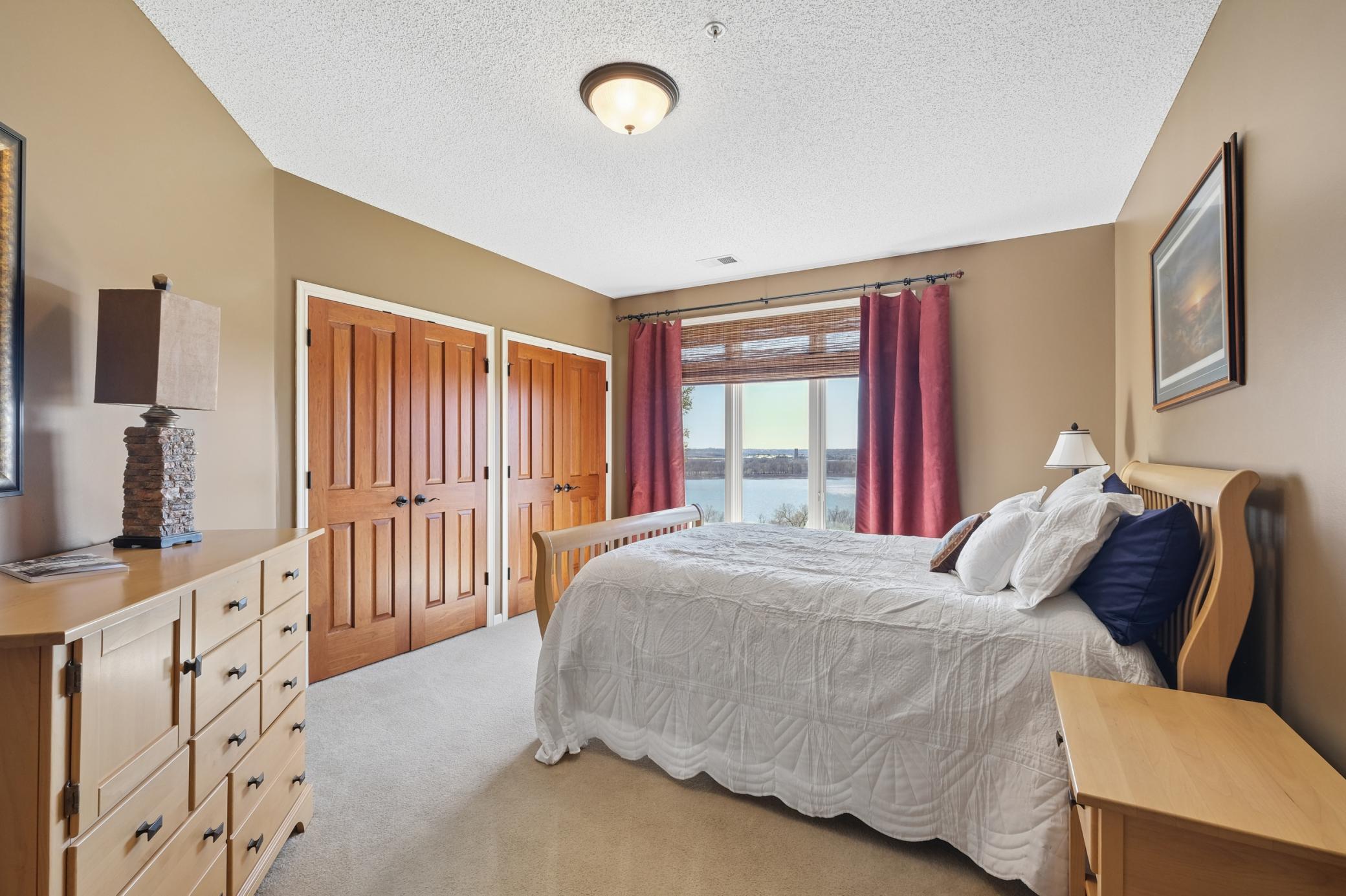 View of Residential at 10100 Indigo Drive, Eden Prairie MN 55347, Eden Prairie (30 of 44) - Mike Wilen | Minnesota Team Real Estate