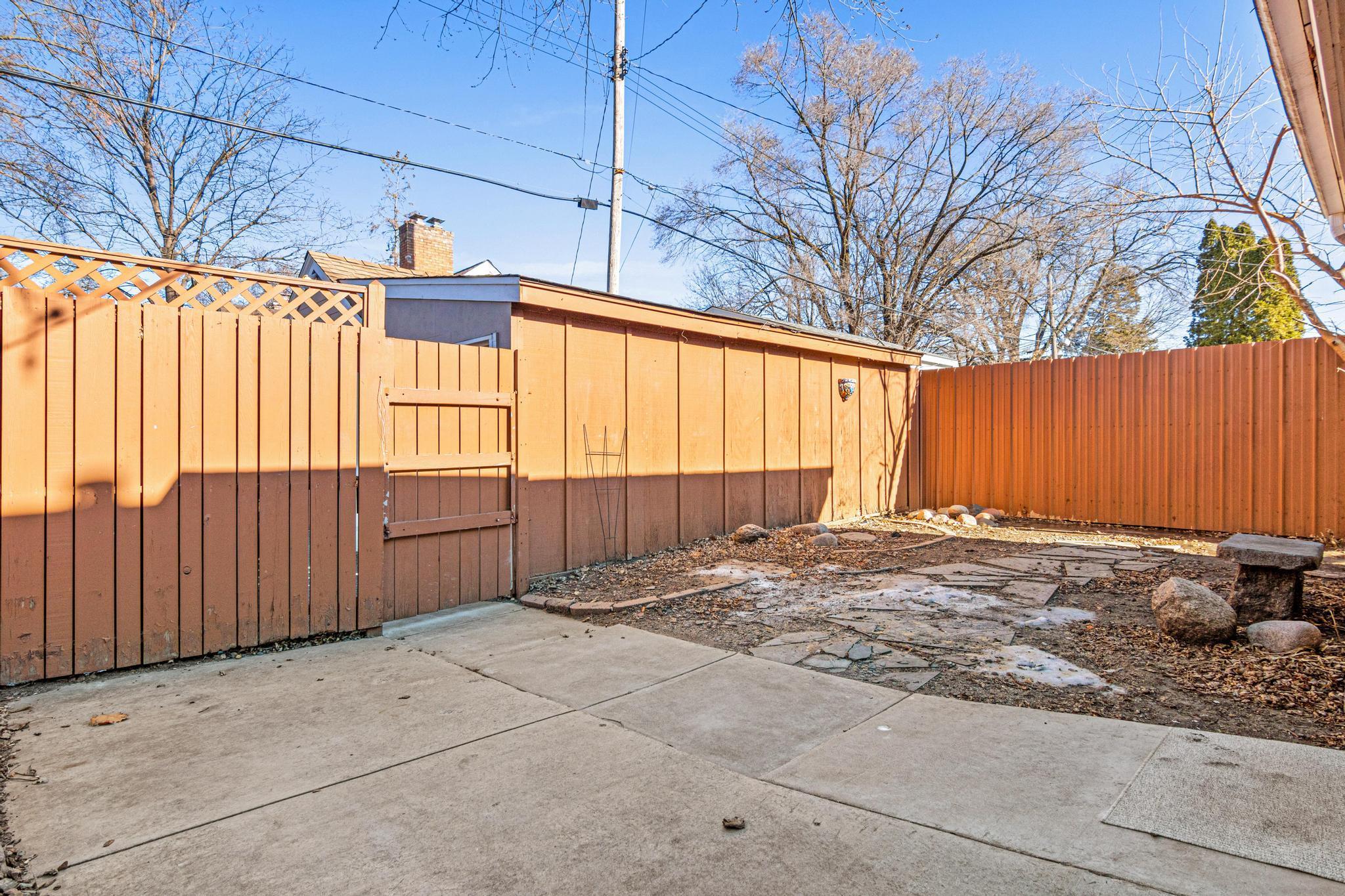 View of Residential at 6524 Minnetonka Boulevard, Saint Louis Park MN 55426, Saint Louis Park (26 of 31) - Mike Wilen | Minnesota Team Real Estate