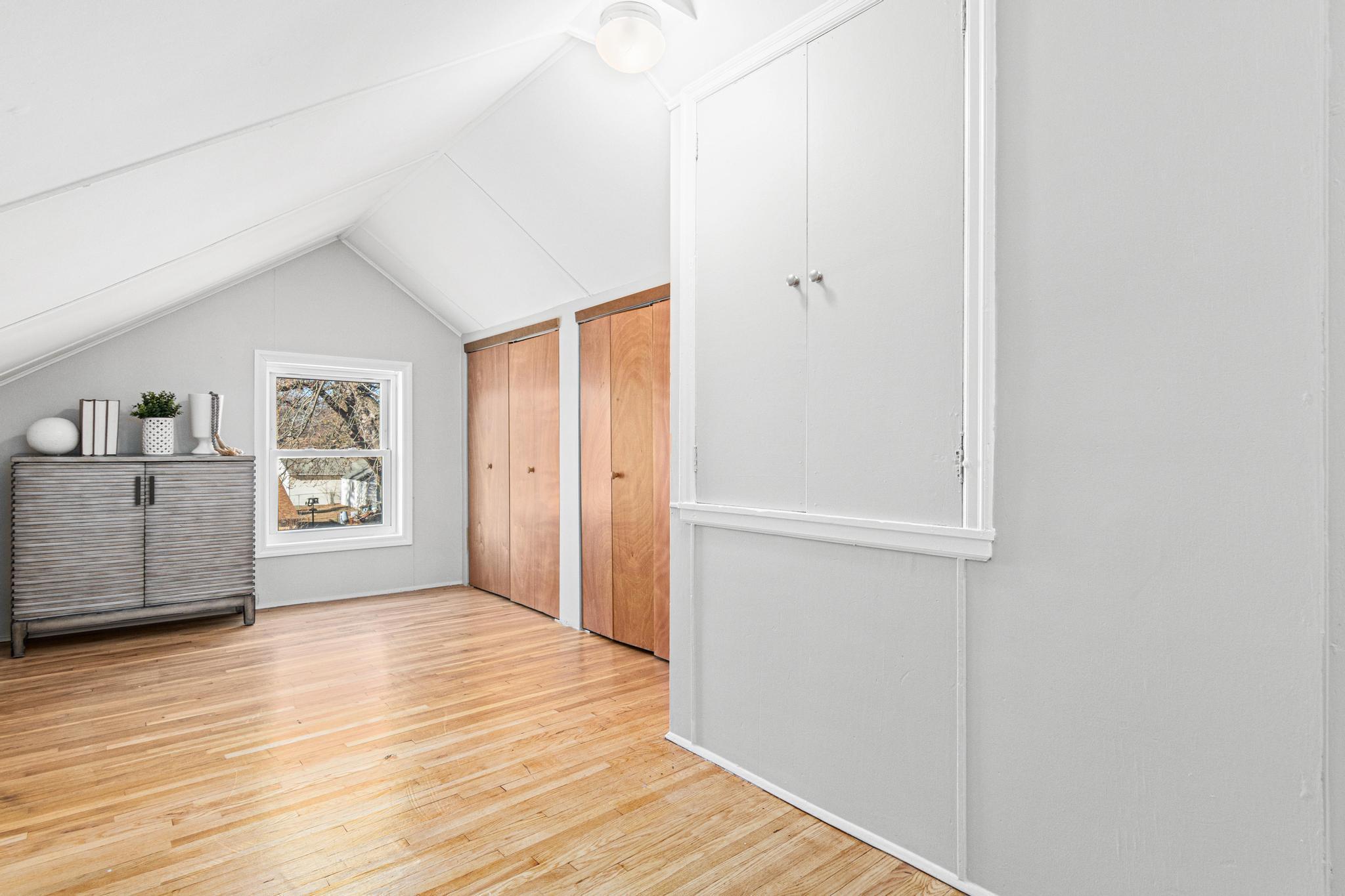 View of Residential at 6524 Minnetonka Boulevard, Saint Louis Park MN 55426, Saint Louis Park (16 of 31) - Mike Wilen | Minnesota Team Real Estate