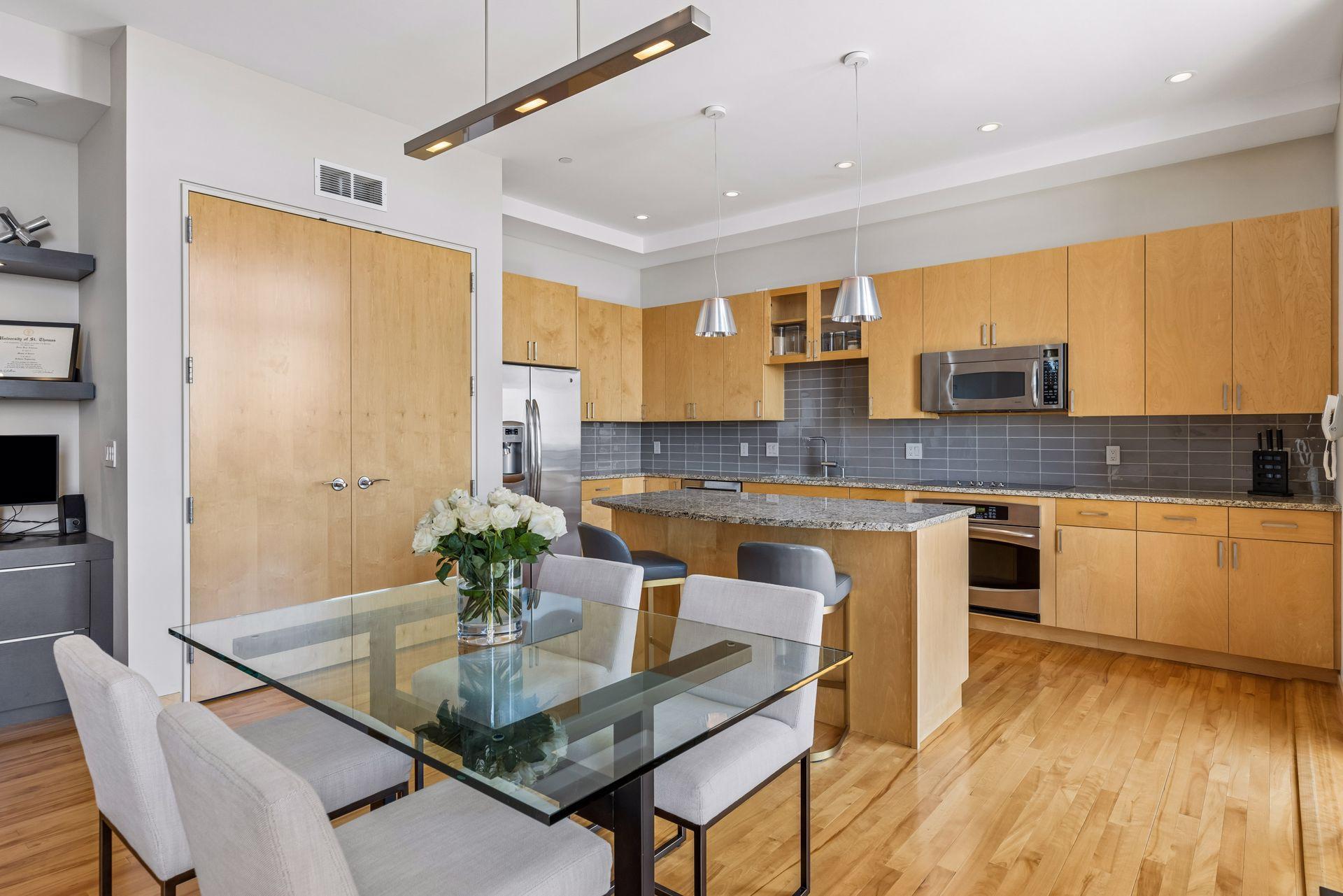 View of Residential at 201 11th Street #2130, Minneapolis MN 55403, Minneapolis (21 of 32) - Mike Wilen | Minnesota Team Real Estate