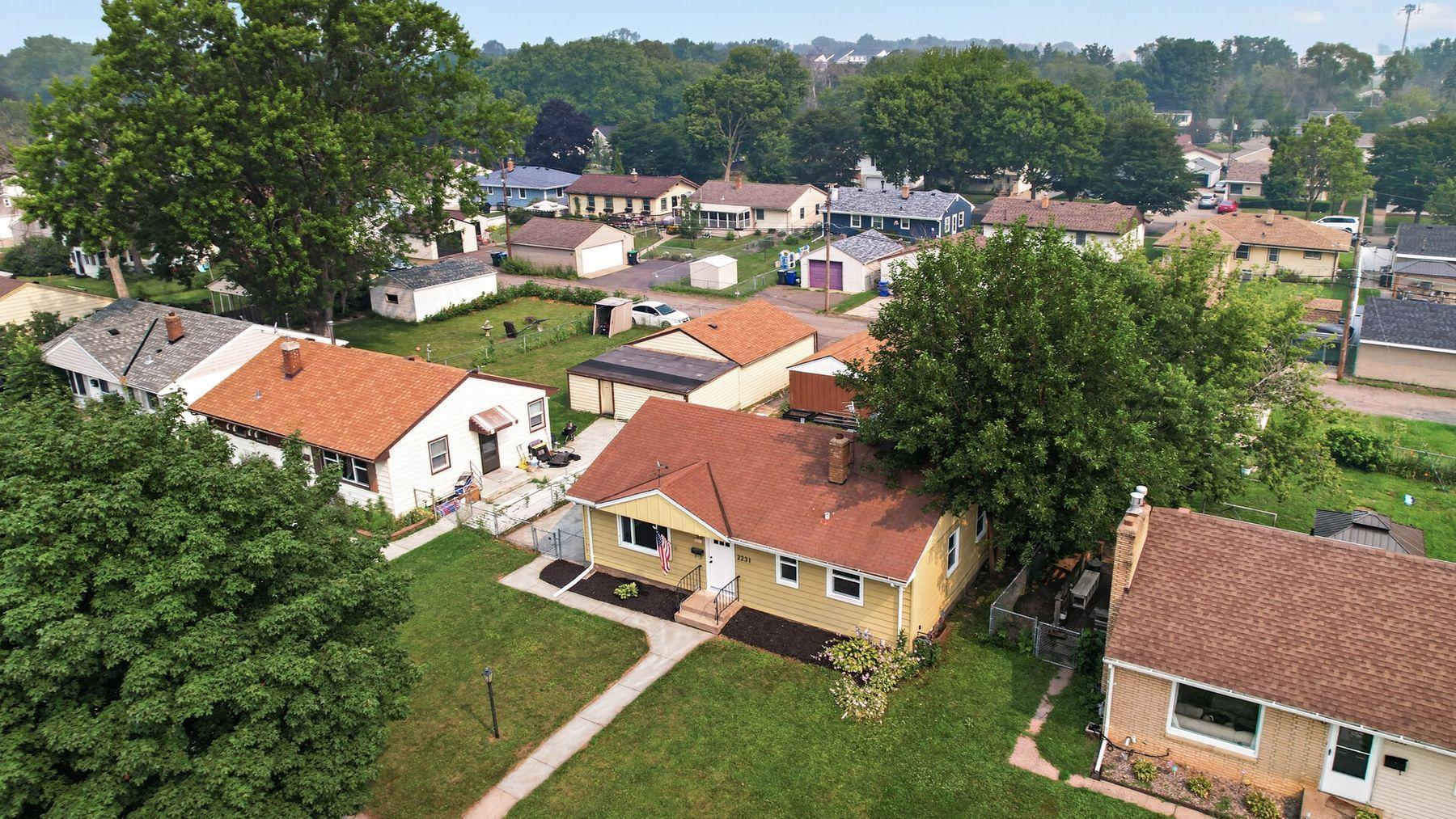 View of Residential at 2231 Maryland Avenue, Saint Paul MN 55119, Saint Paul (37 of 46) - Mike Wilen | Minnesota Team Real Estate