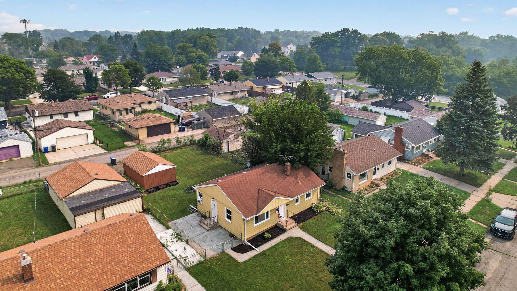 View of Residential at 2231 Maryland Avenue, Saint Paul MN 55119, Saint Paul (36 of 46) - Mike Wilen | Minnesota Team Real Estate