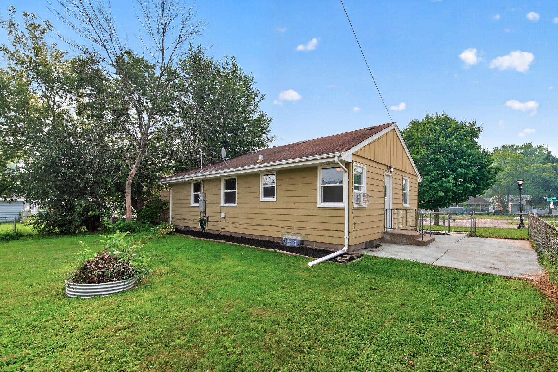 View of Residential at 2231 Maryland Avenue, Saint Paul MN 55119, Saint Paul (33 of 46) - Mike Wilen | Minnesota Team Real Estate