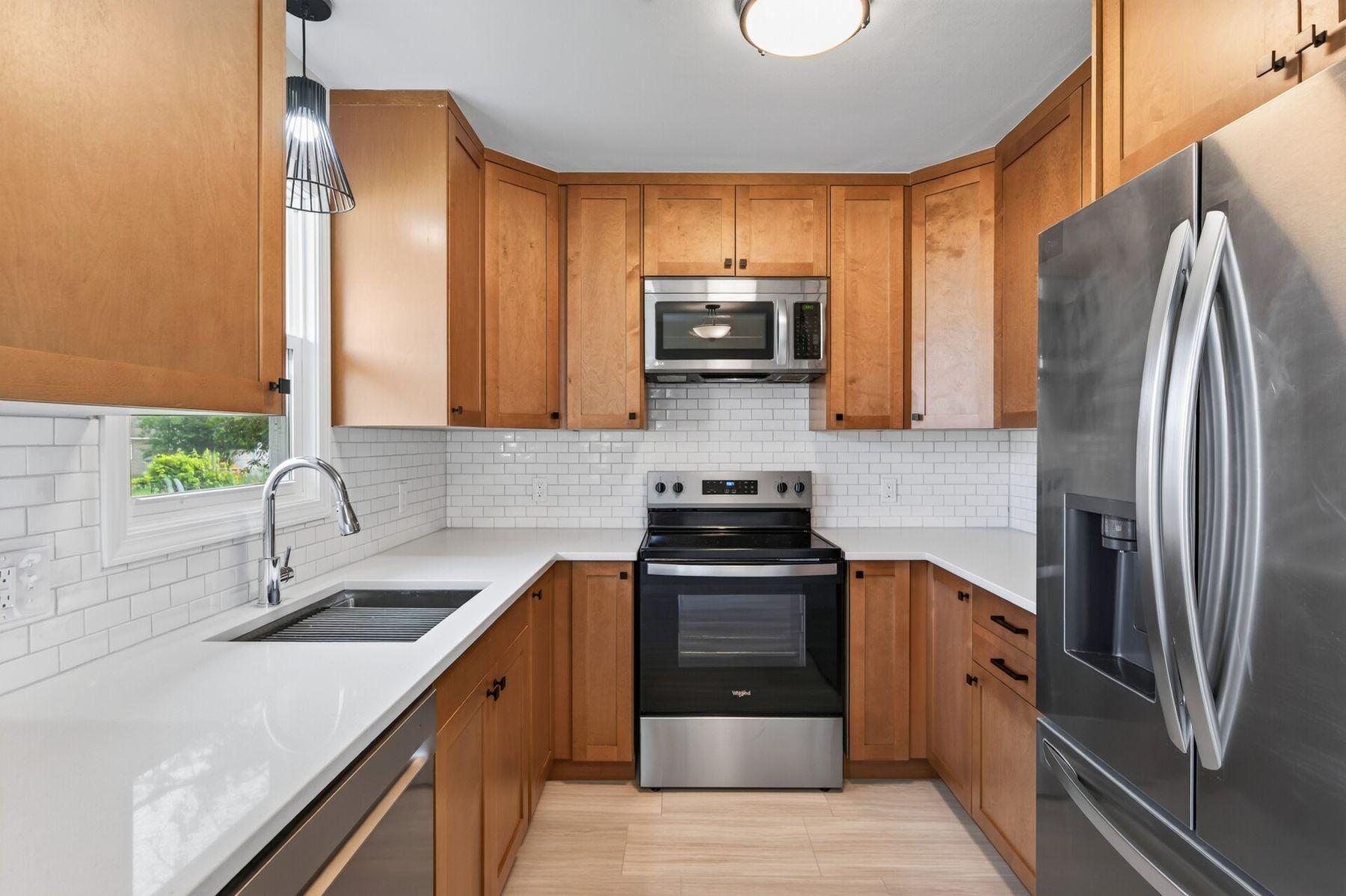 View of Residential at 2231 Maryland Avenue, Saint Paul MN 55119, Saint Paul (13 of 46) - Mike Wilen | Minnesota Team Real Estate