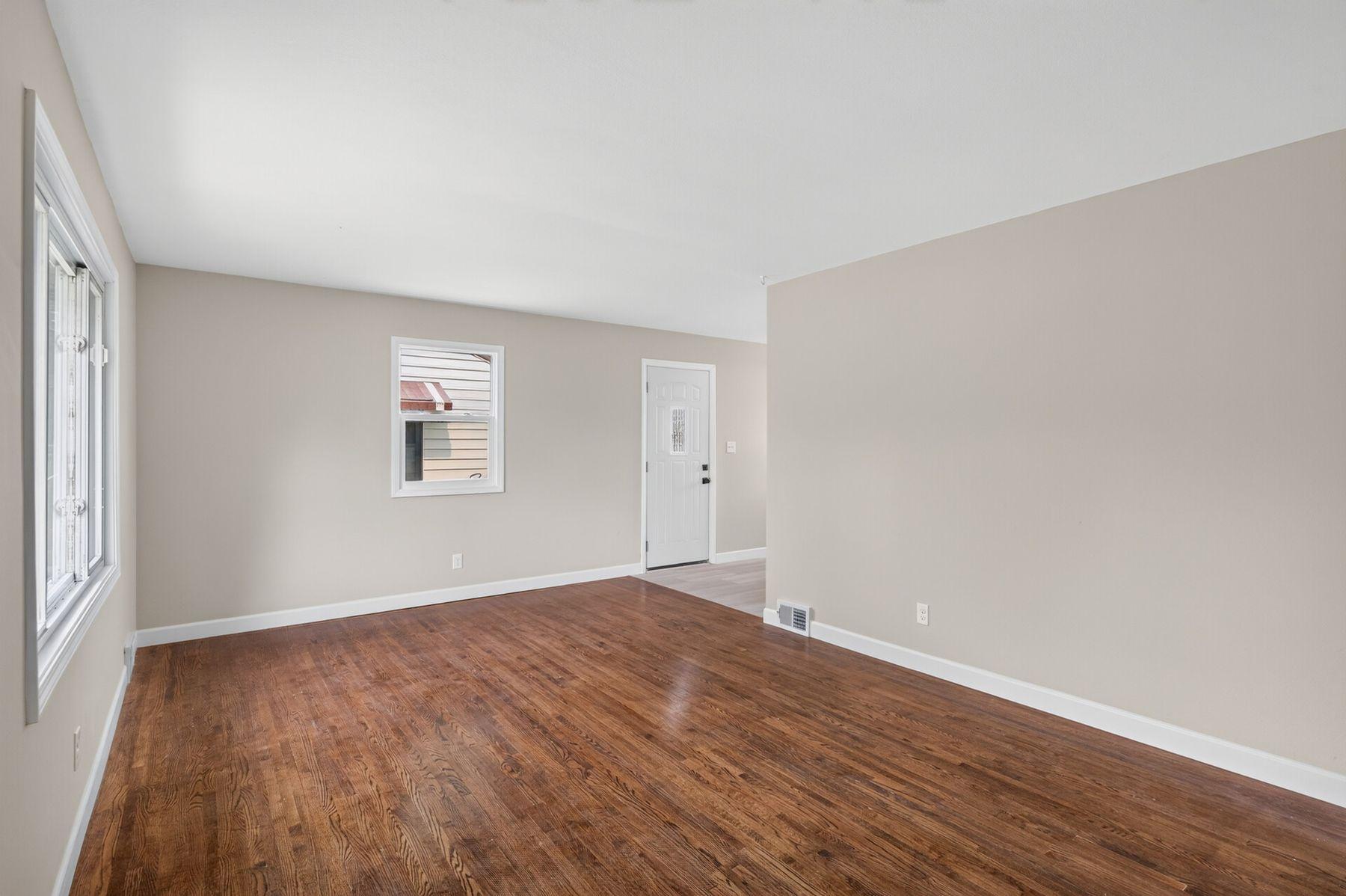 View of Residential at 2231 Maryland Avenue, Saint Paul MN 55119, Saint Paul (4 of 46) - Mike Wilen | Minnesota Team Real Estate