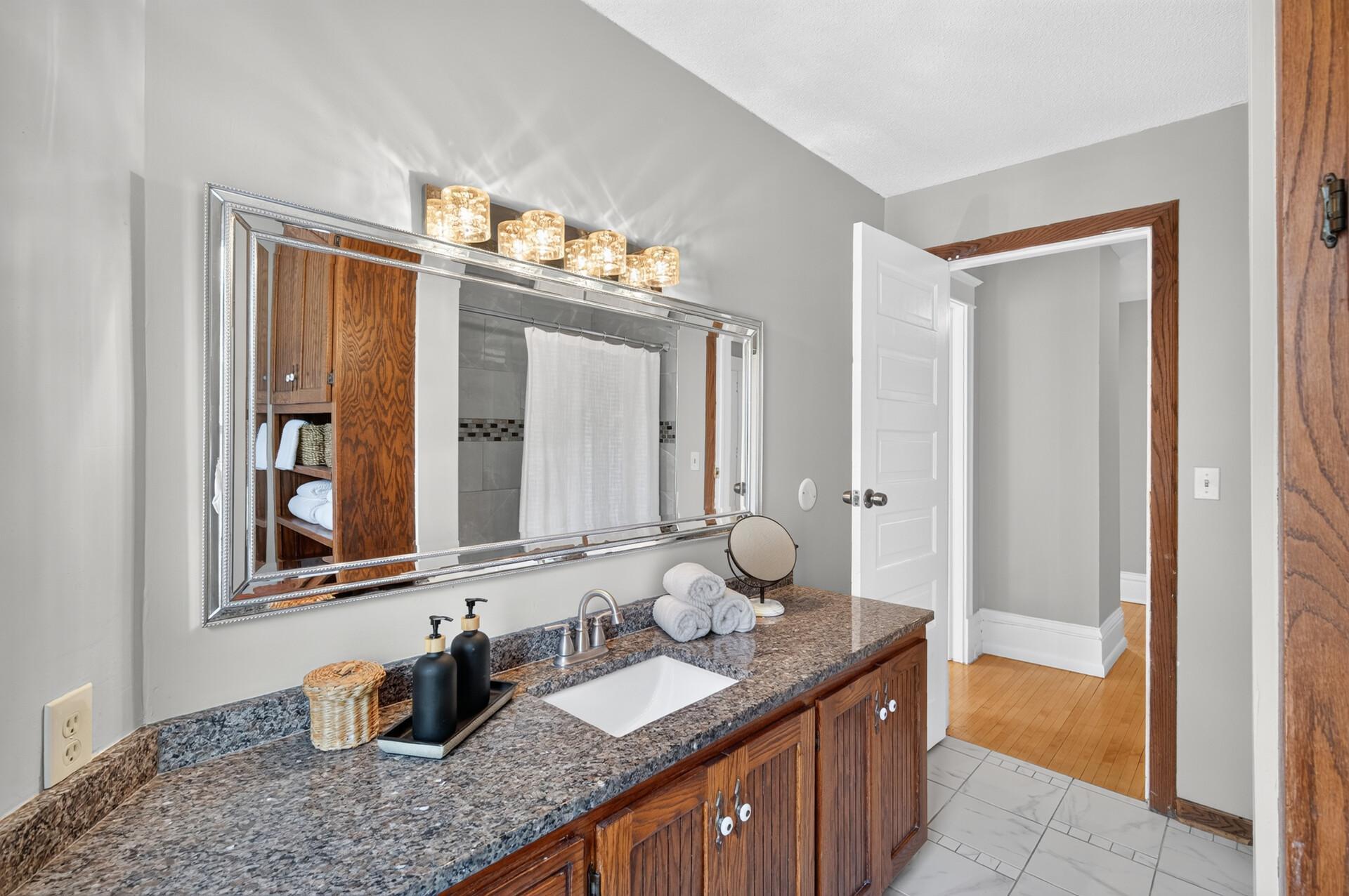 View of Residential at 3753 11th Avenue, Minneapolis MN 55407, Minneapolis (27 of 59) - Mike Wilen | Minnesota Team Real Estate