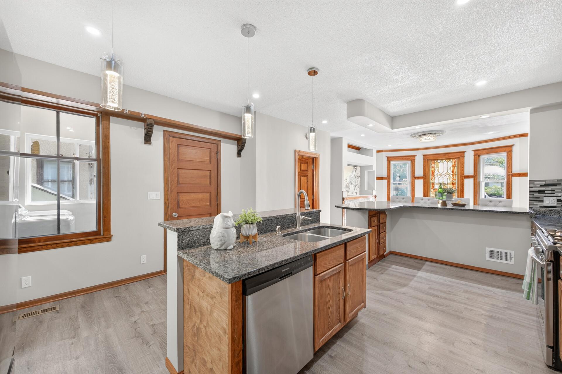 View of Residential at 3753 11th Avenue, Minneapolis MN 55407, Minneapolis (16 of 59) - Mike Wilen | Minnesota Team Real Estate