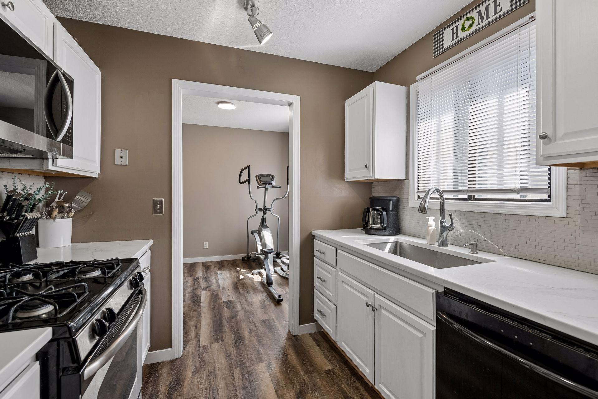 View of Residential at 2721 Upland Court, Plymouth MN 55447, Plymouth (17 of 26) - Mike Wilen | Minnesota Team Real Estate