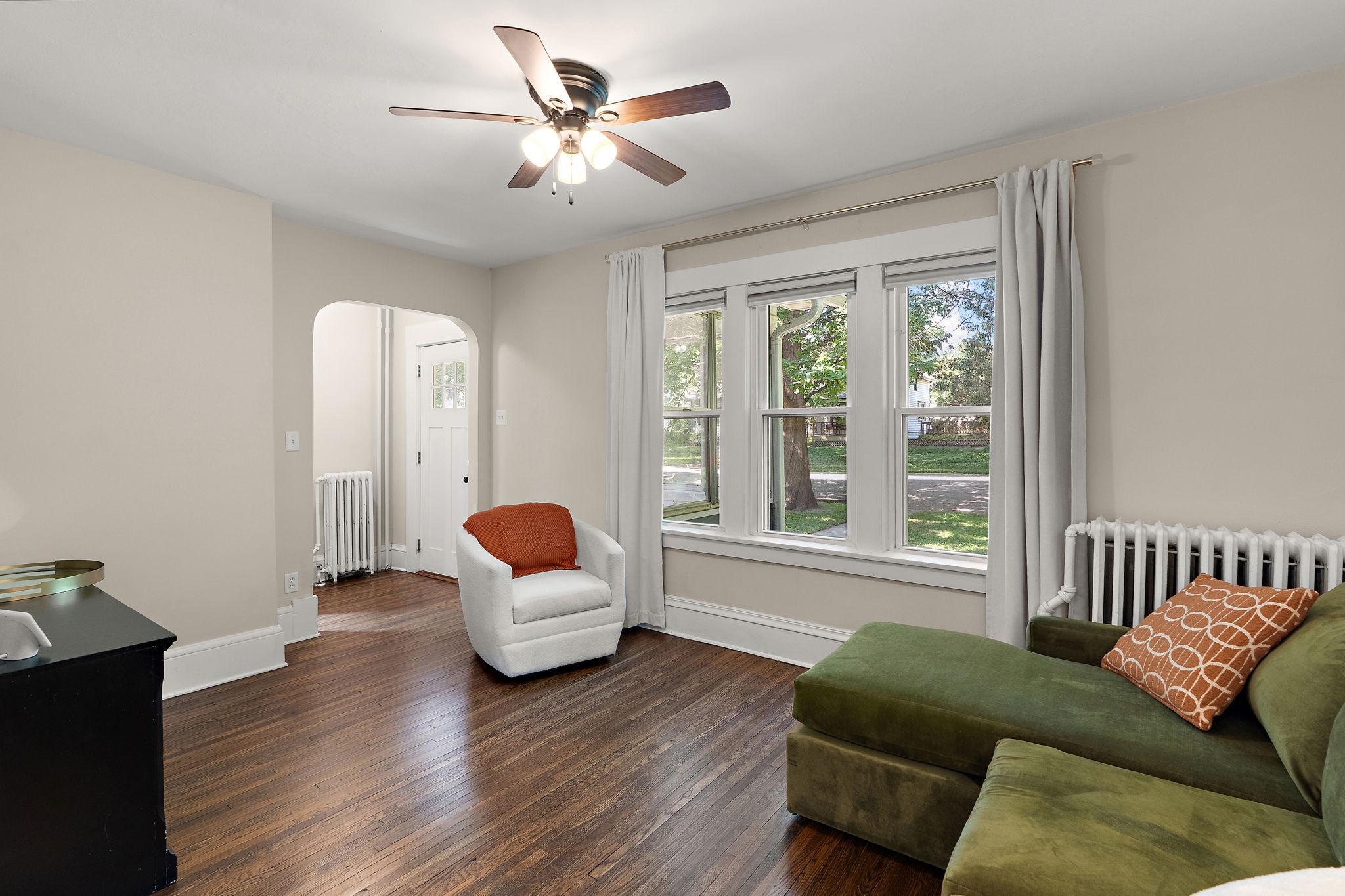 View of Residential at 1086 Pleasant Avenue, Saint Paul MN 55102, Saint Paul (12 of 32) - Mike Wilen | Minnesota Team Real Estate