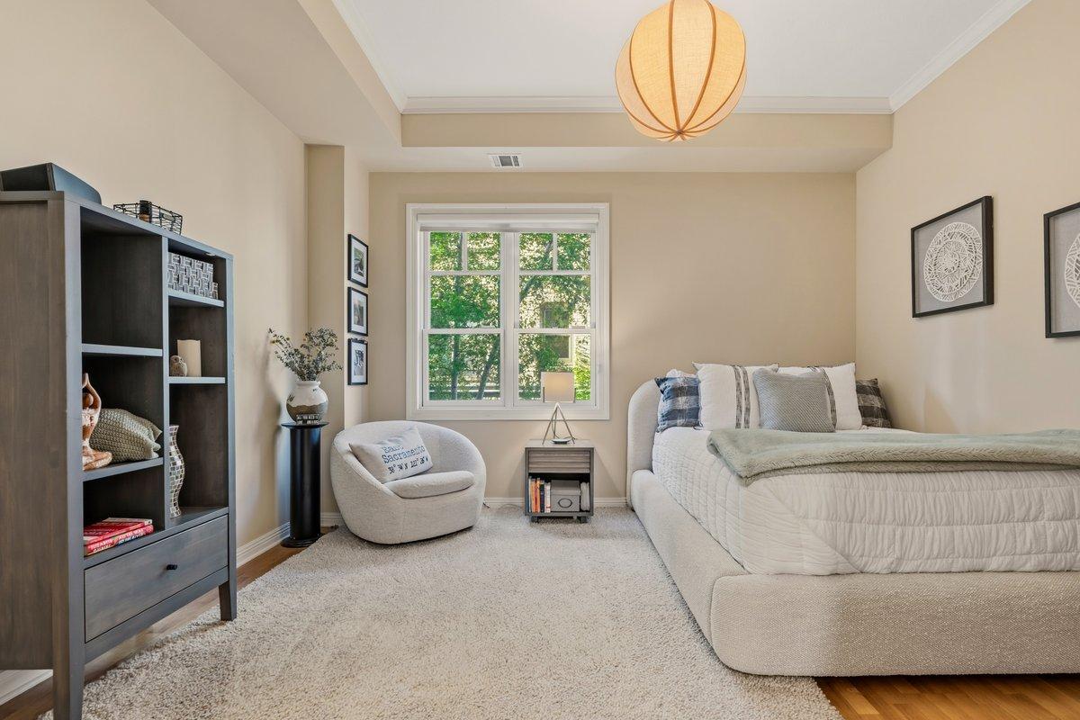 View of Residential at 370 Marshall Avenue #102, Saint Paul MN 55102, Saint Paul (16 of 27) - Mike Wilen | Minnesota Team Real Estate