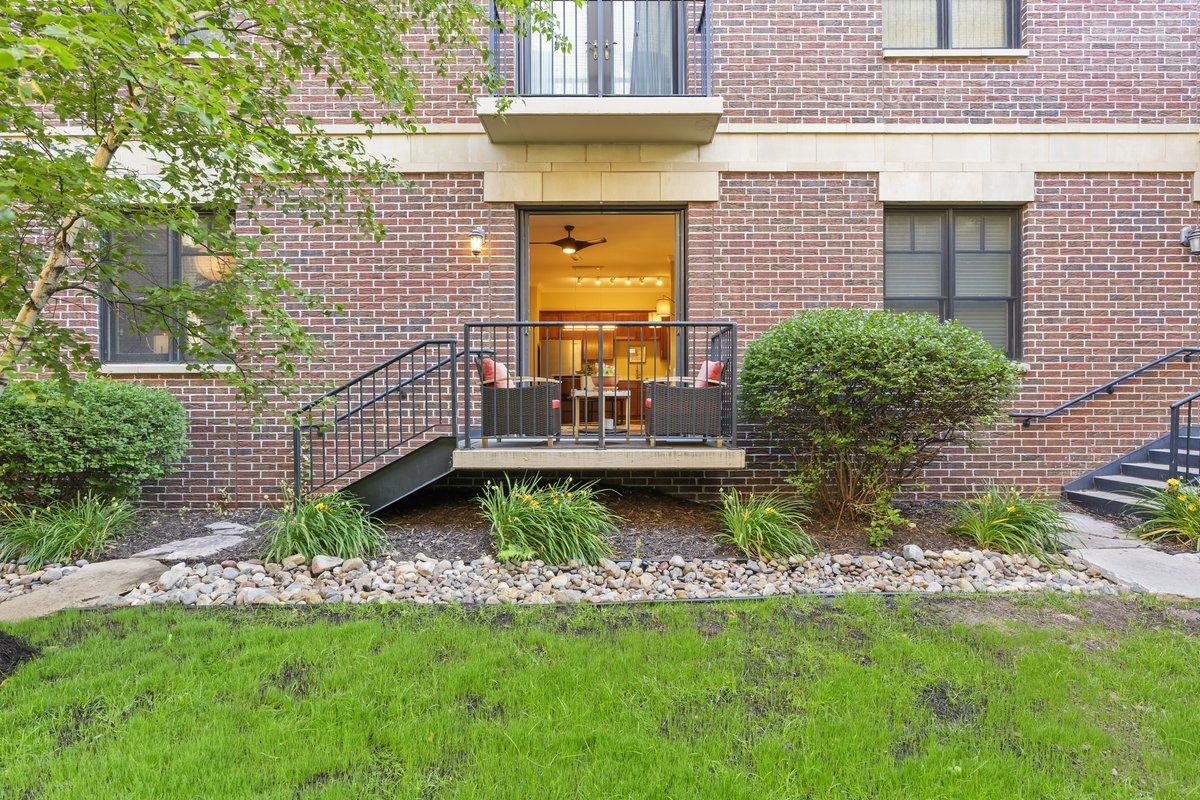 View of Residential at 370 Marshall Avenue #102, Saint Paul MN 55102, Saint Paul (12 of 27) - Mike Wilen | Minnesota Team Real Estate