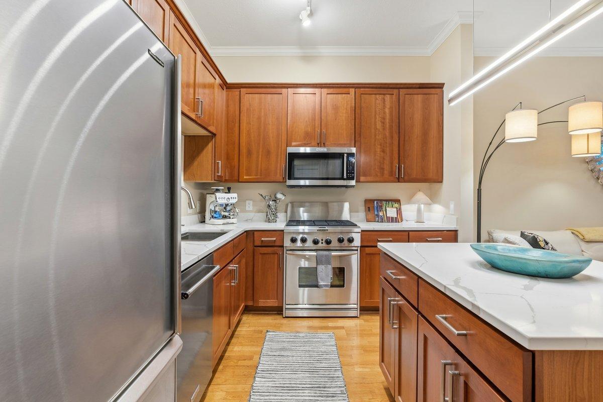 View of Residential at 370 Marshall Avenue #102, Saint Paul MN 55102, Saint Paul (2 of 27) - Mike Wilen | Minnesota Team Real Estate