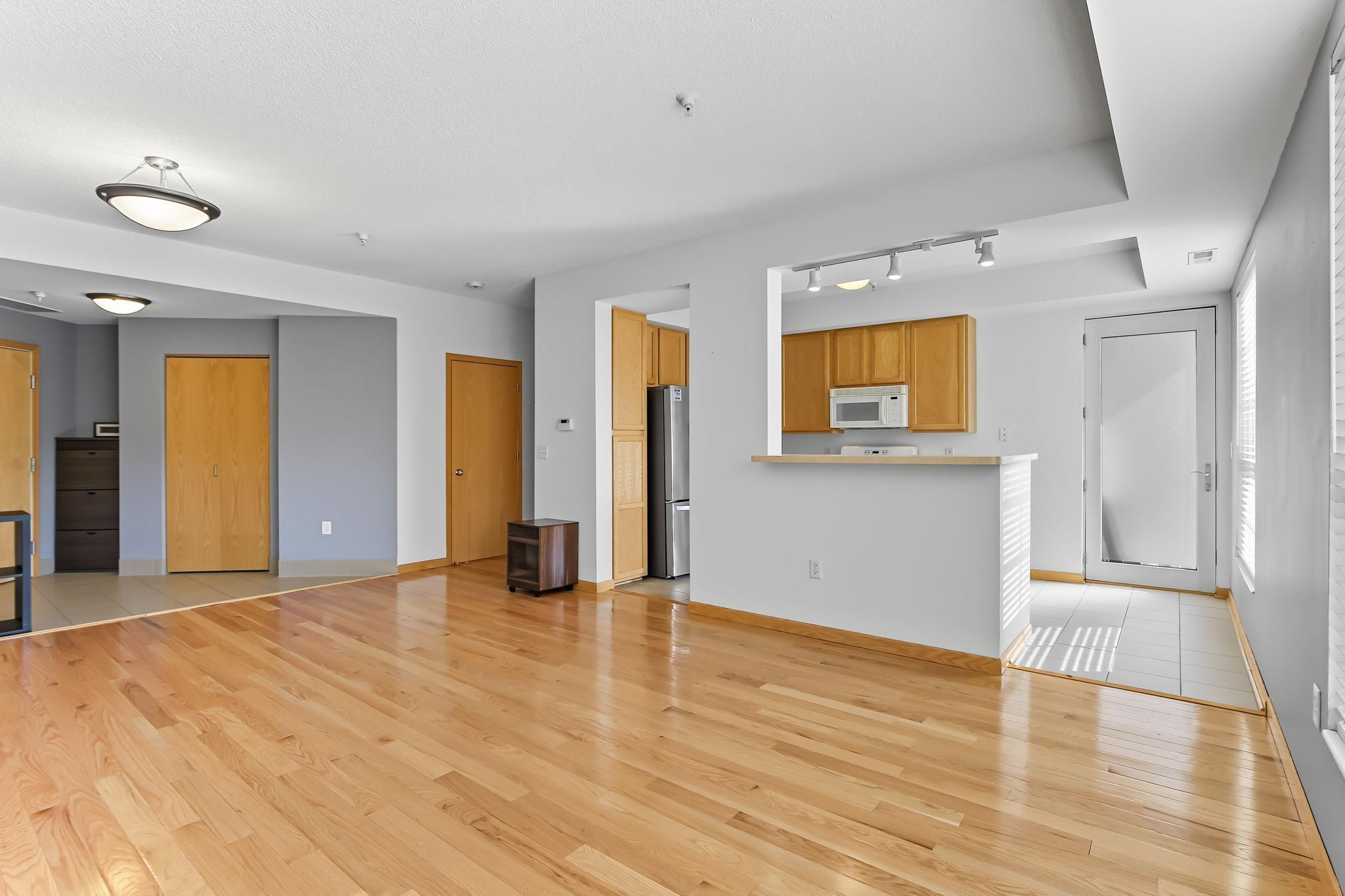 View of Residential at 2566 Ellis Avenue #303, Saint Paul MN 55114, Saint Paul (7 of 30) - Mike Wilen | Minnesota Team Real Estate