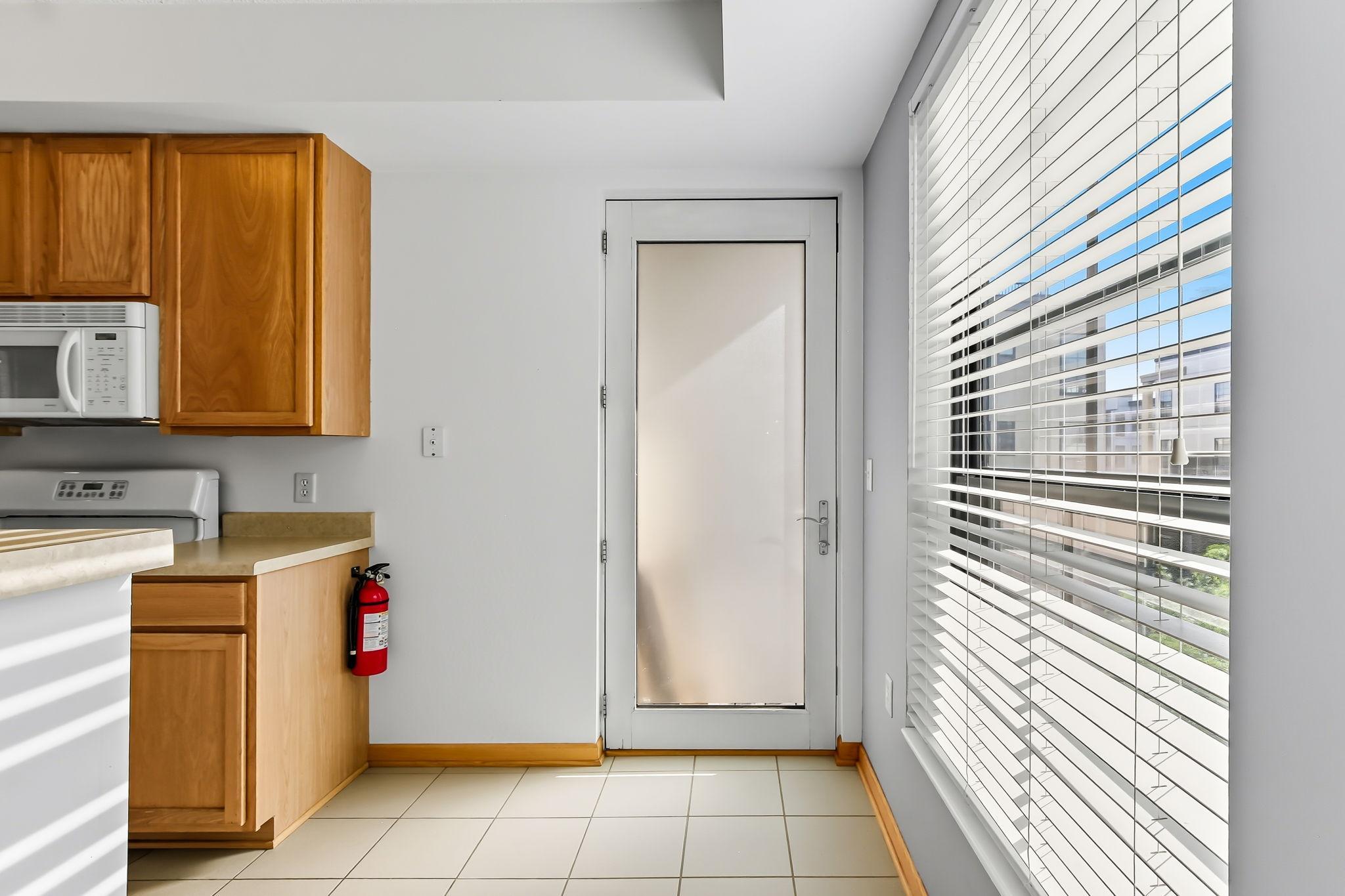 View of Residential at 2566 Ellis Avenue #303, Saint Paul MN 55114, Saint Paul (8 of 30) - Mike Wilen | Minnesota Team Real Estate