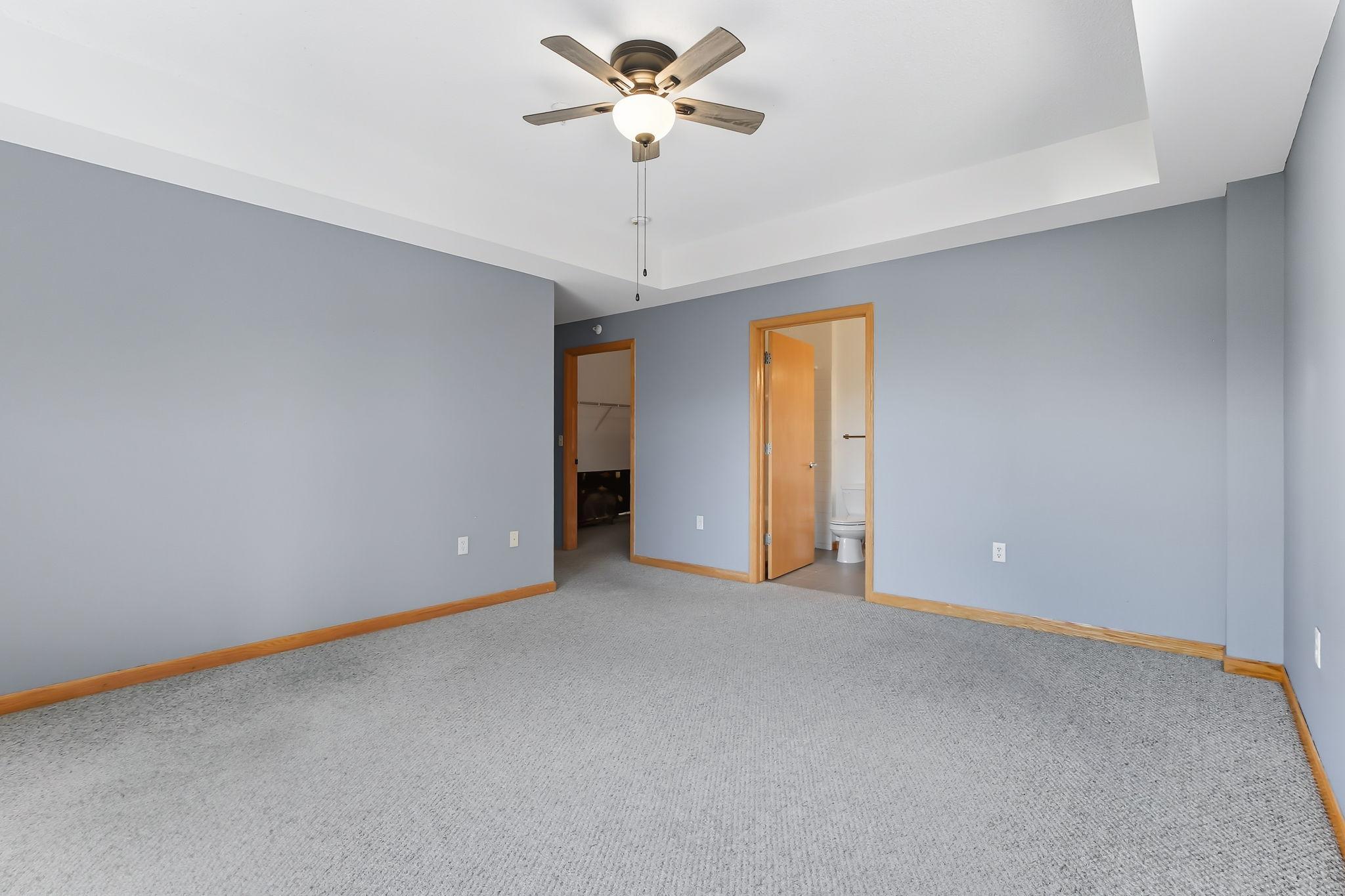 View of Residential at 2566 Ellis Avenue #303, Saint Paul MN 55114, Saint Paul (16 of 30) - Mike Wilen | Minnesota Team Real Estate