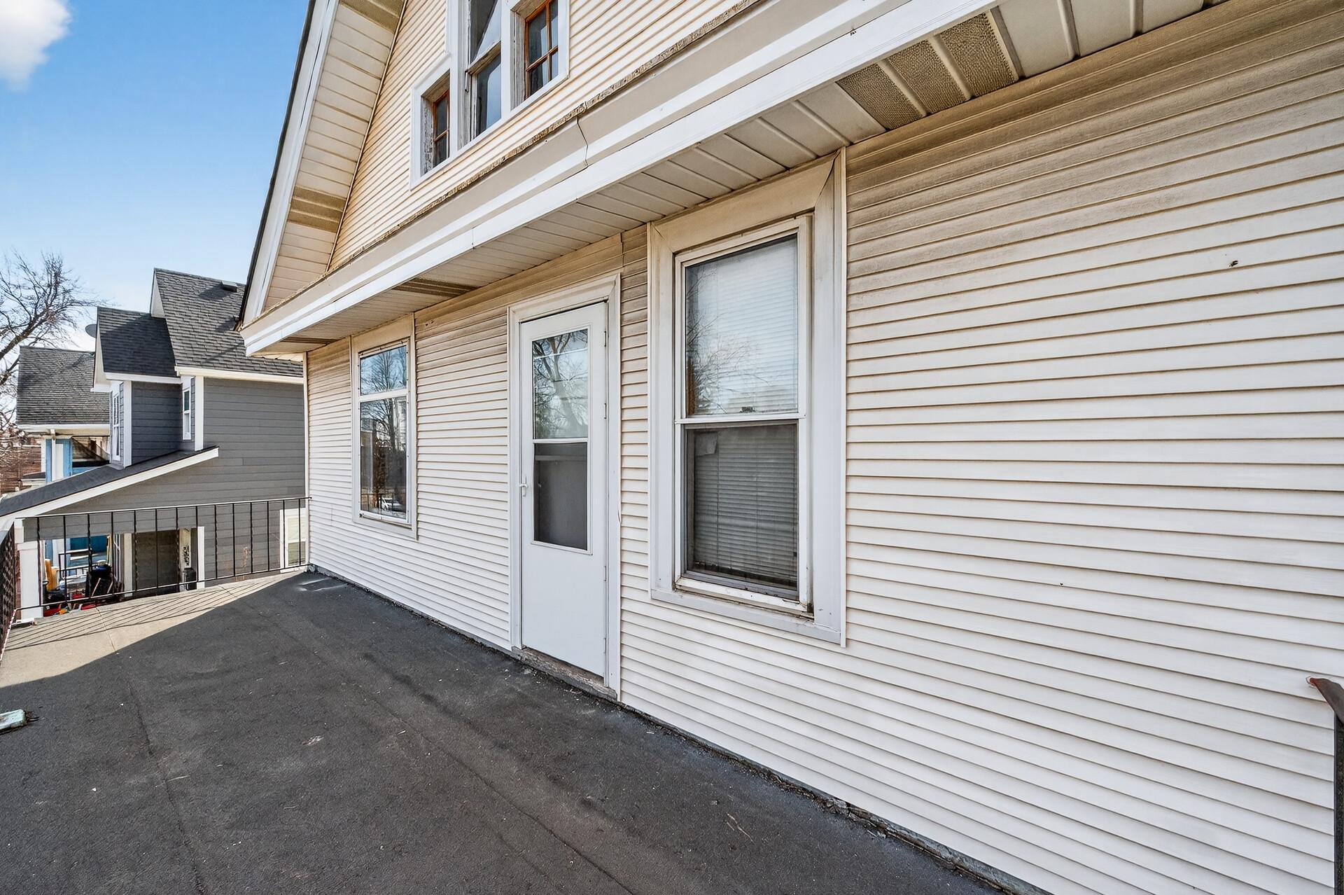View of Residential Income at 2125 6th Street, Minneapolis MN 55411, Minneapolis (35 of 40) - Mike Wilen | Minnesota Team Real Estate