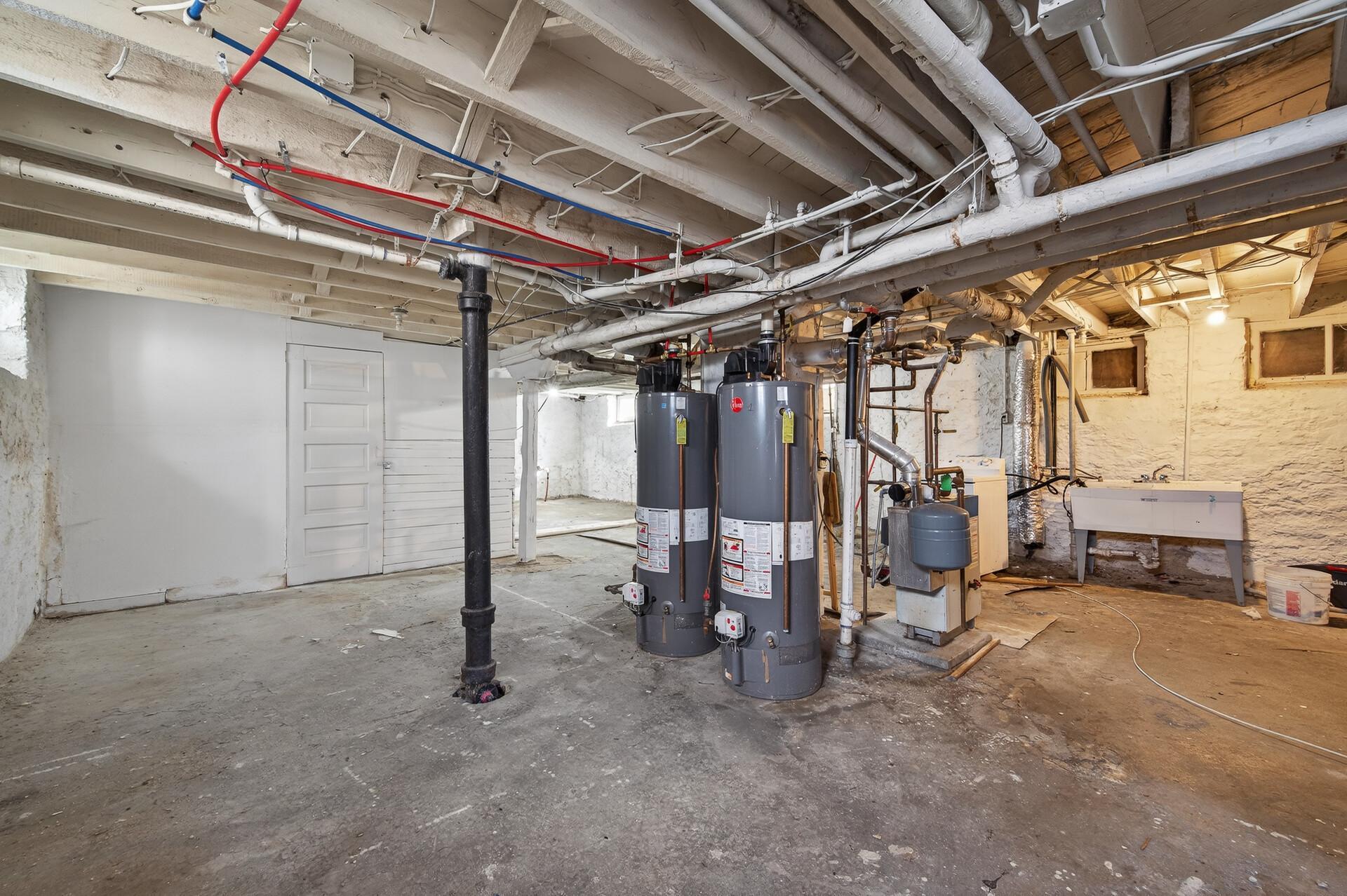 View of Residential Income at 2125 6th Street, Minneapolis MN 55411, Minneapolis (33 of 40) - Mike Wilen | Minnesota Team Real Estate