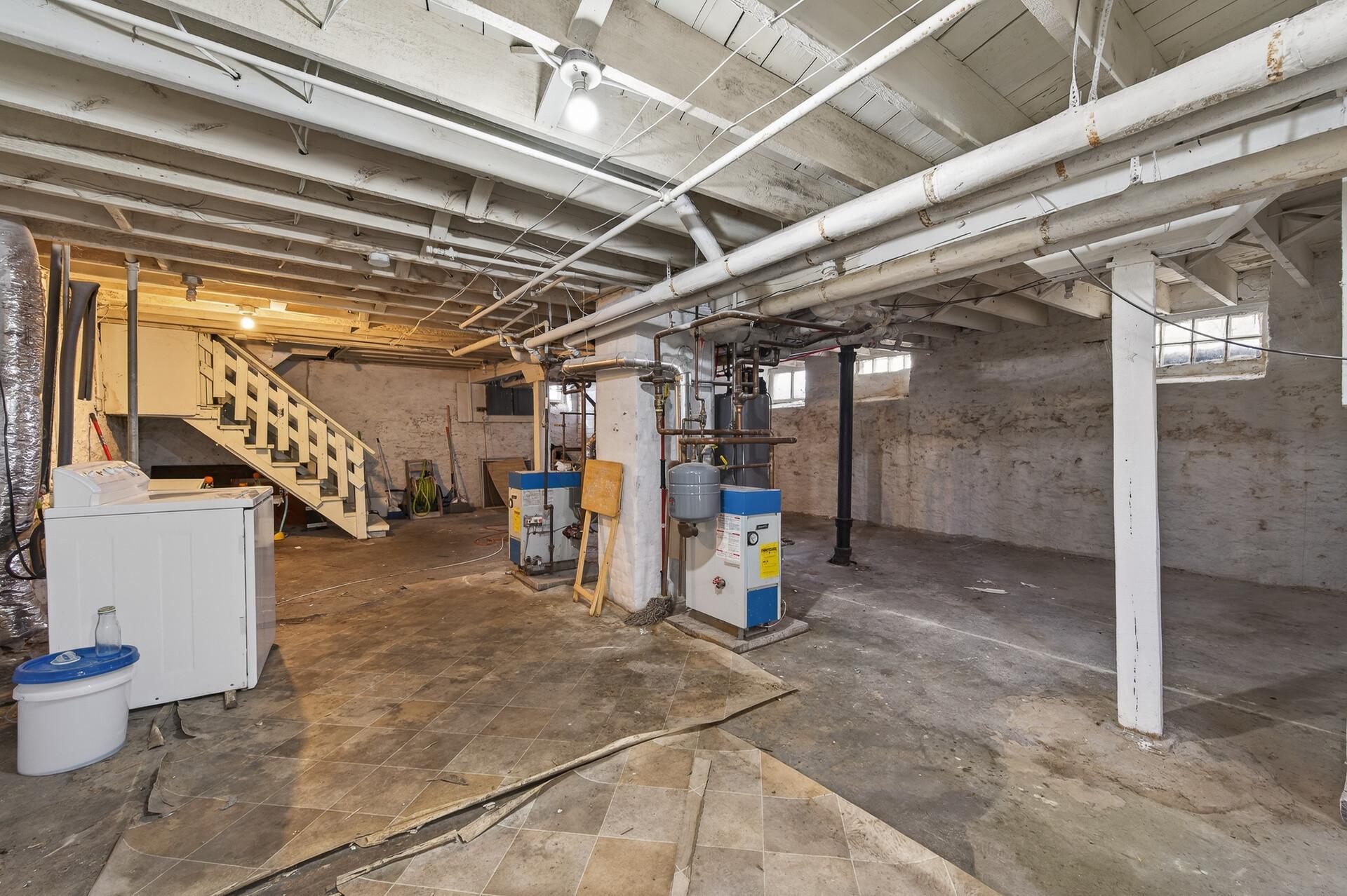 View of Residential Income at 2125 6th Street, Minneapolis MN 55411, Minneapolis (32 of 40) - Mike Wilen | Minnesota Team Real Estate