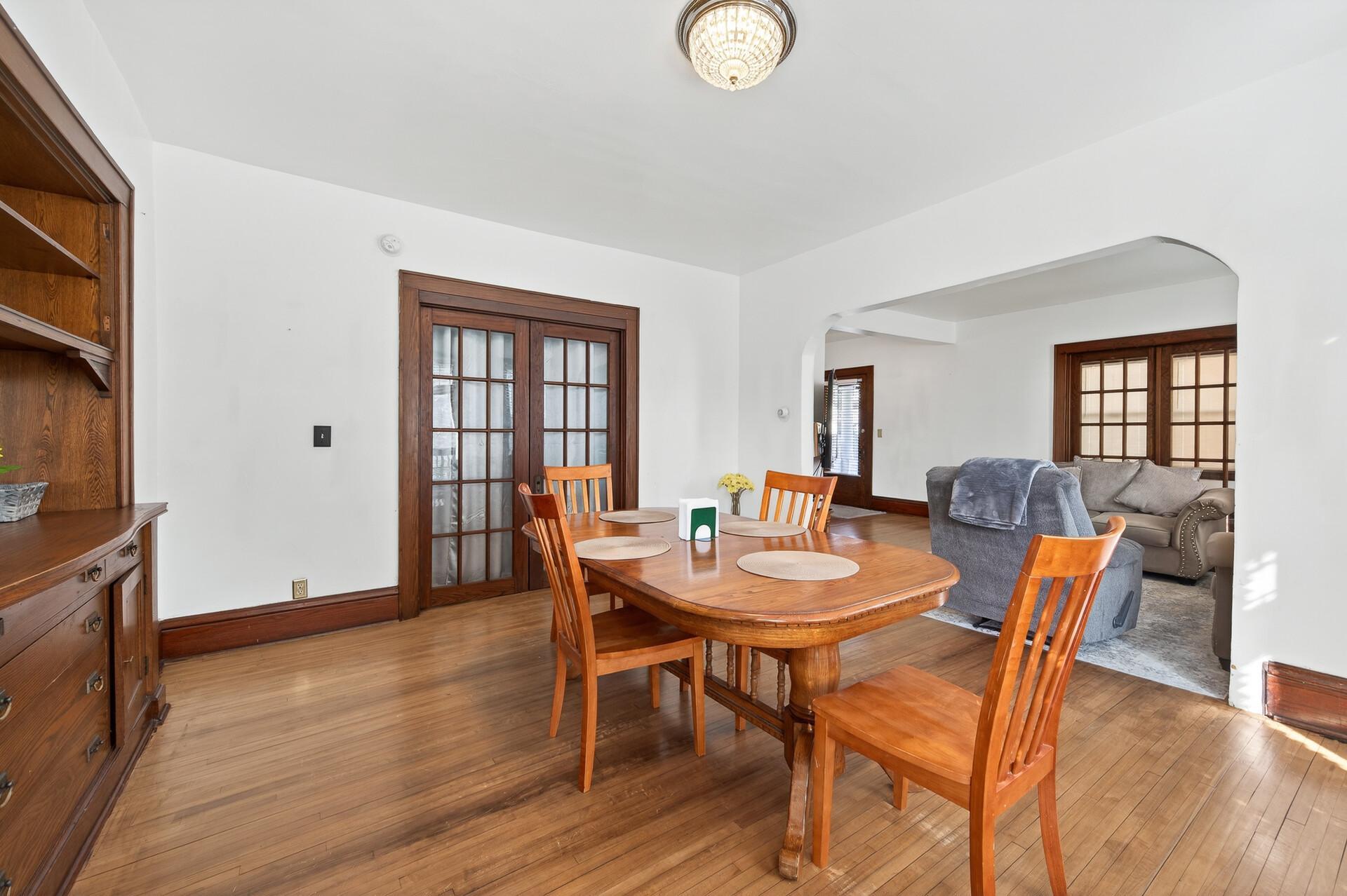 View of Residential Income at 2125 6th Street, Minneapolis MN 55411, Minneapolis (20 of 40) - Mike Wilen | Minnesota Team Real Estate