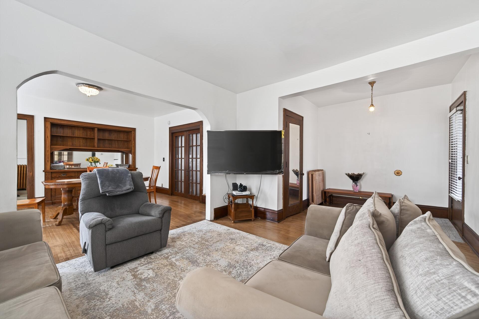 View of Residential Income at 2125 6th Street, Minneapolis MN 55411, Minneapolis (18 of 40) - Mike Wilen | Minnesota Team Real Estate