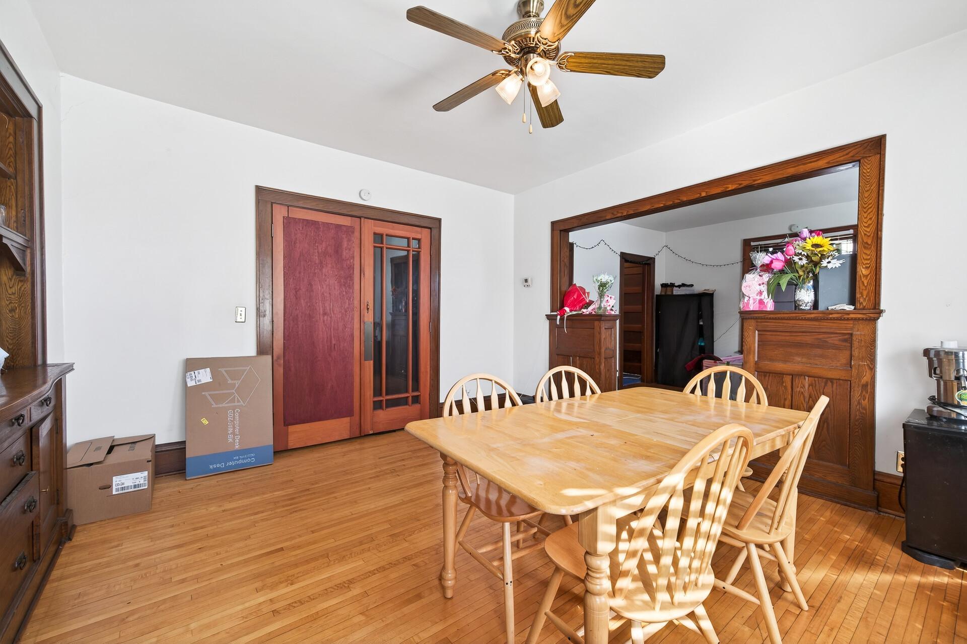 View of Residential Income at 2125 6th Street, Minneapolis MN 55411, Minneapolis (12 of 40) - Mike Wilen | Minnesota Team Real Estate