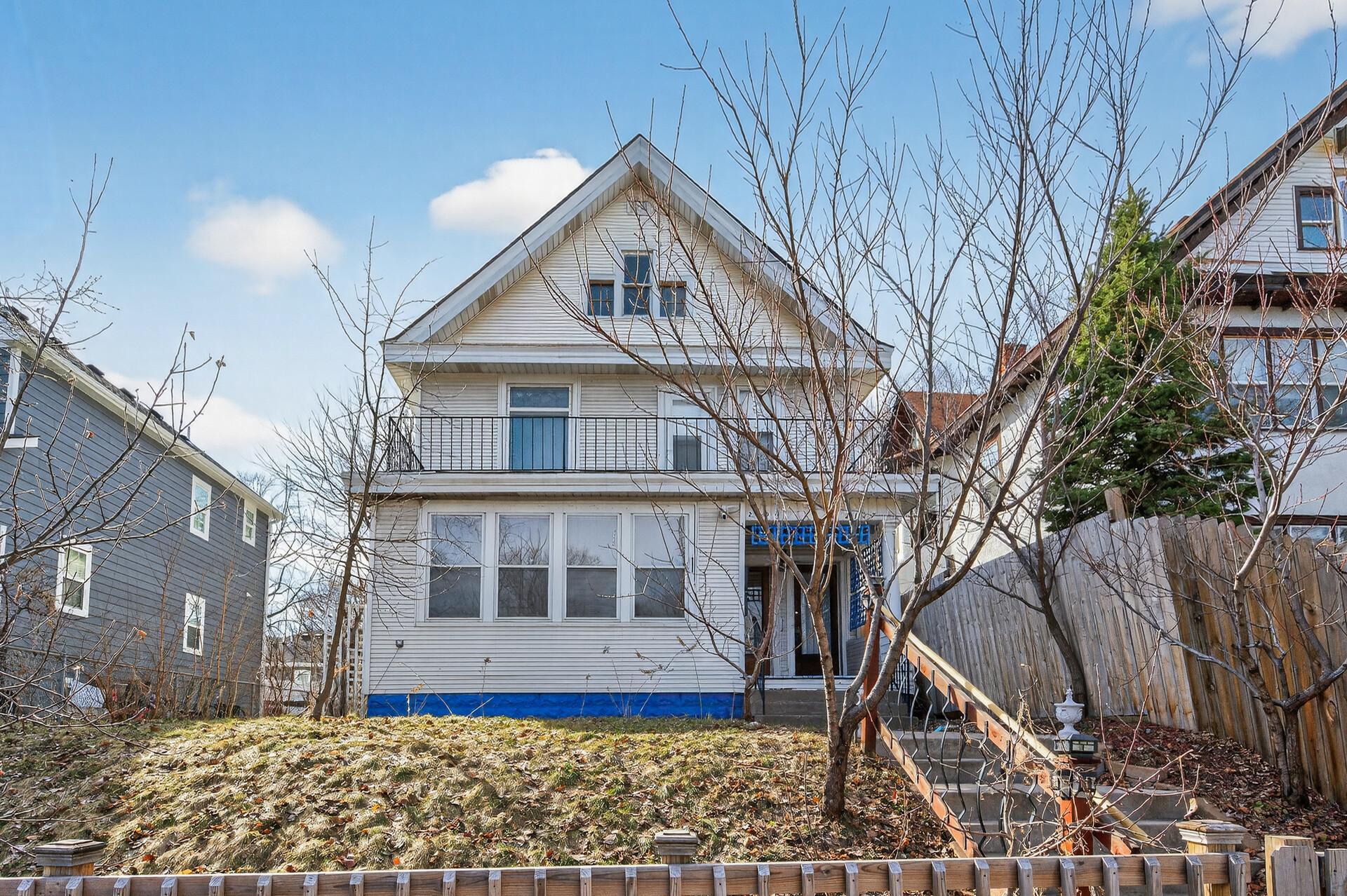 View of Residential Income at 2125 6th Street, Minneapolis MN 55411, Minneapolis (2 of 40) - Mike Wilen | Minnesota Team Real Estate