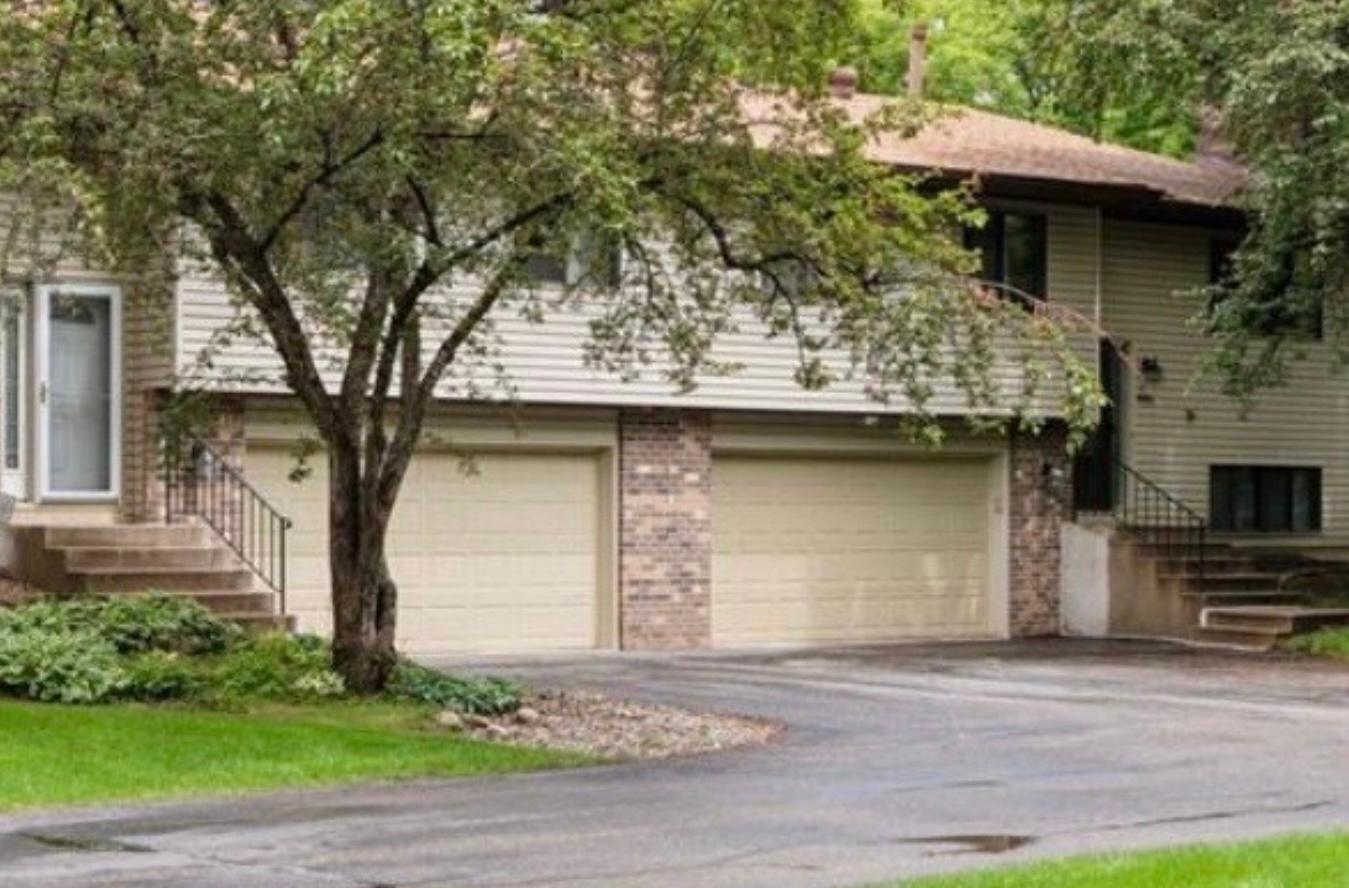 View of Residential at 8445 Morgan Lane, Eden Prairie MN 55347, Eden Prairie (5 of 44) - Mike Wilen | Minnesota Team Real Estate