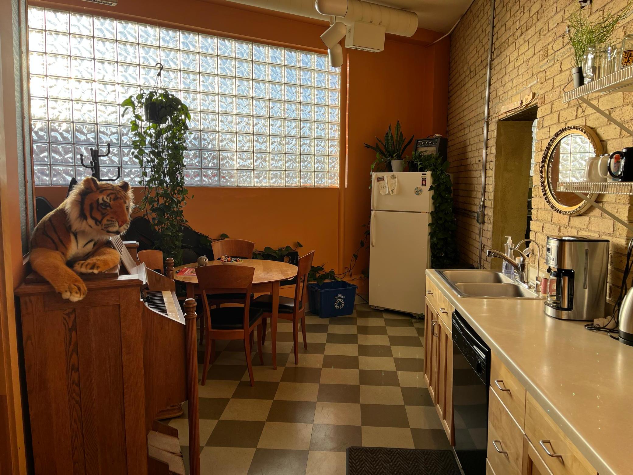 View of Commercial Sale at 607 Central Avenue, Minneapolis MN 55414, Minneapolis (38 of 52) - Mike Wilen | Minnesota Team Real Estate
