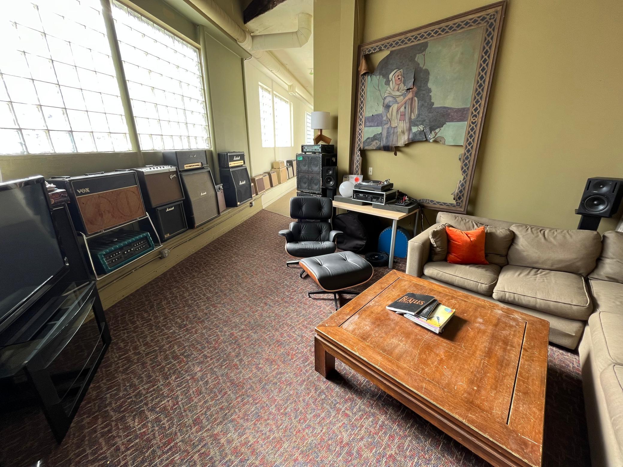 View of Commercial Sale at 607 Central Avenue, Minneapolis MN 55414, Minneapolis (45 of 52) - Mike Wilen | Minnesota Team Real Estate
