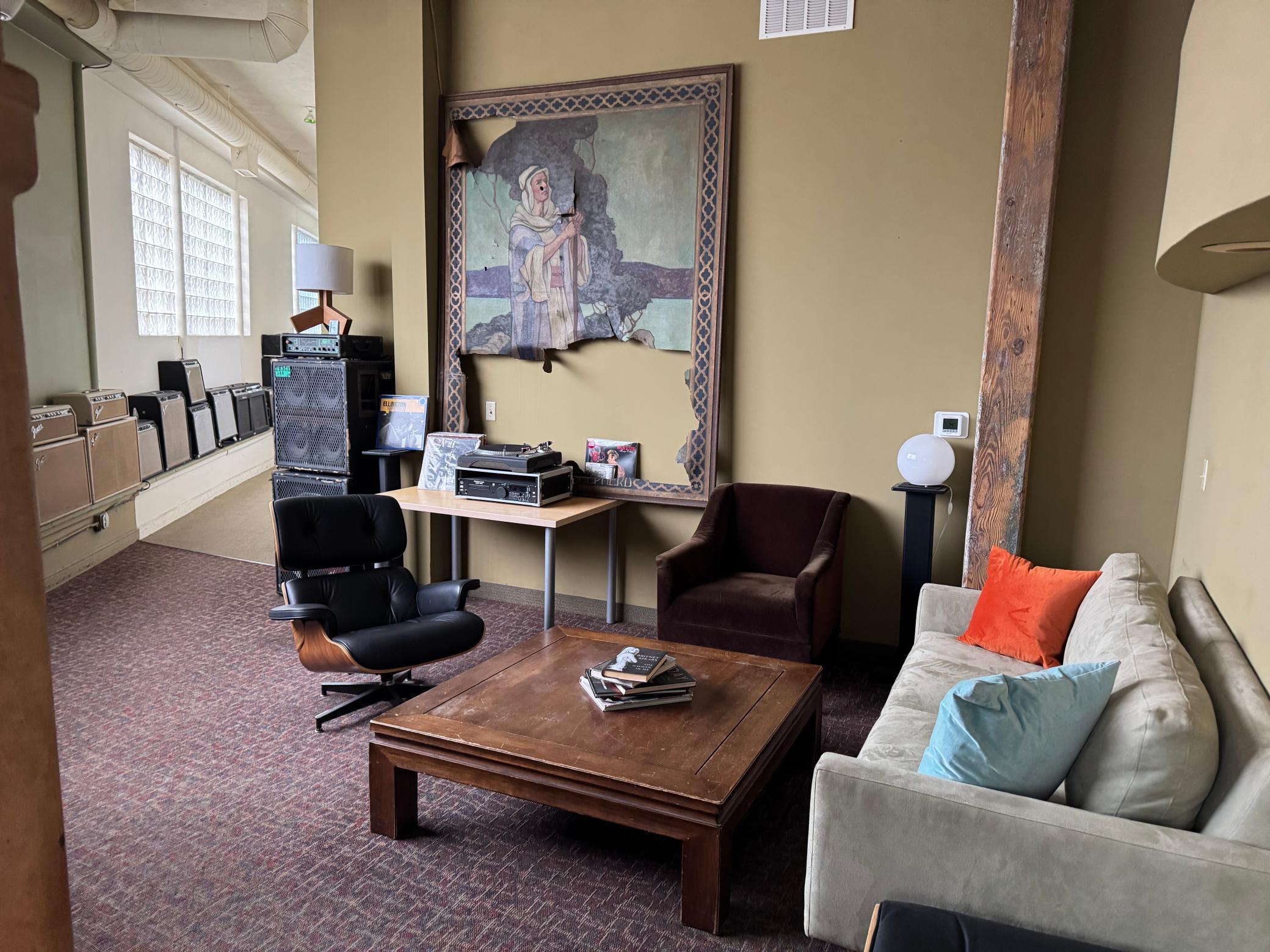 View of Commercial Sale at 607 Central Avenue, Minneapolis MN 55414, Minneapolis (46 of 52) - Mike Wilen | Minnesota Team Real Estate