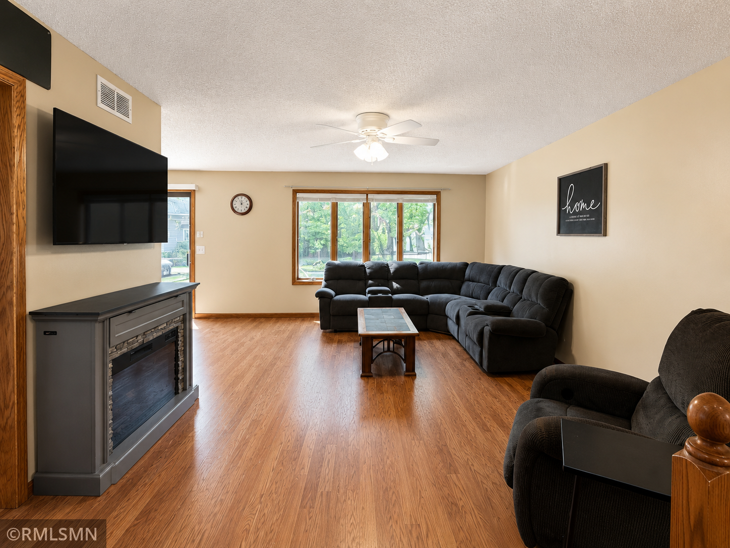 View of Residential at 815 10th Street, Hastings MN 55033, Hastings (3 of 26) - Mike Wilen | Minnesota Team Real Estate
