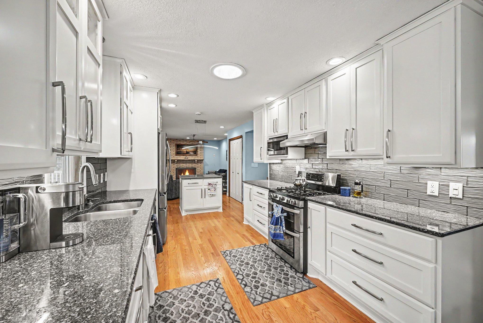 View of Residential at 1201 County Road B2, Roseville MN 55113, Roseville (8 of 27) - Mike Wilen | Minnesota Team Real Estate