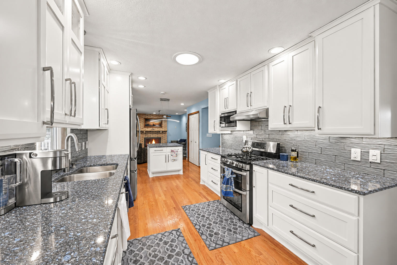 View of Residential at 1201 County Road B2, Roseville MN 55113, Roseville (5 of 27) - Mike Wilen | Minnesota Team Real Estate