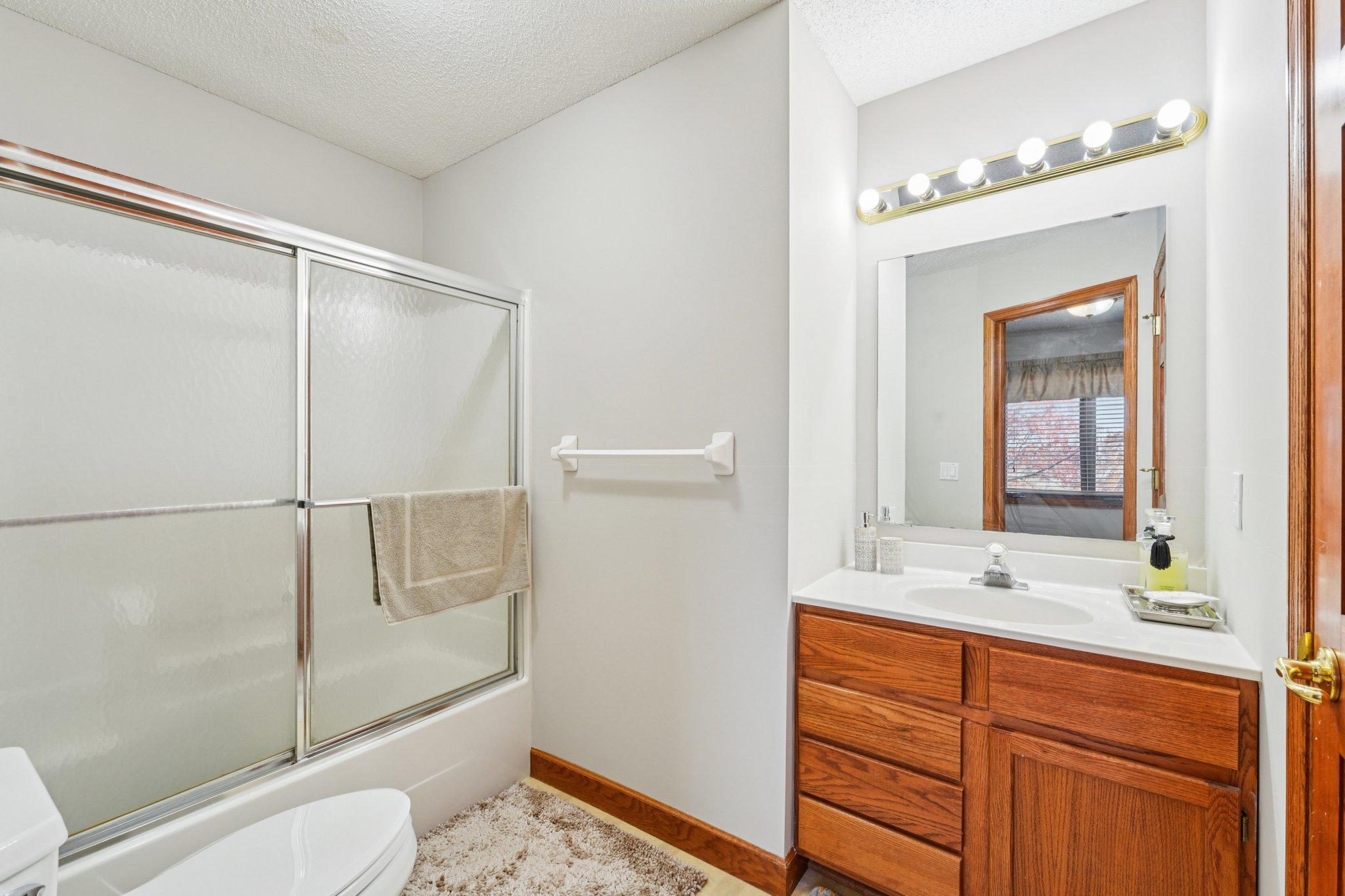 View of Residential at 18685 Highview Avenue, Lakeville MN 55044, Lakeville (23 of 28) - Mike Wilen | Minnesota Team Real Estate