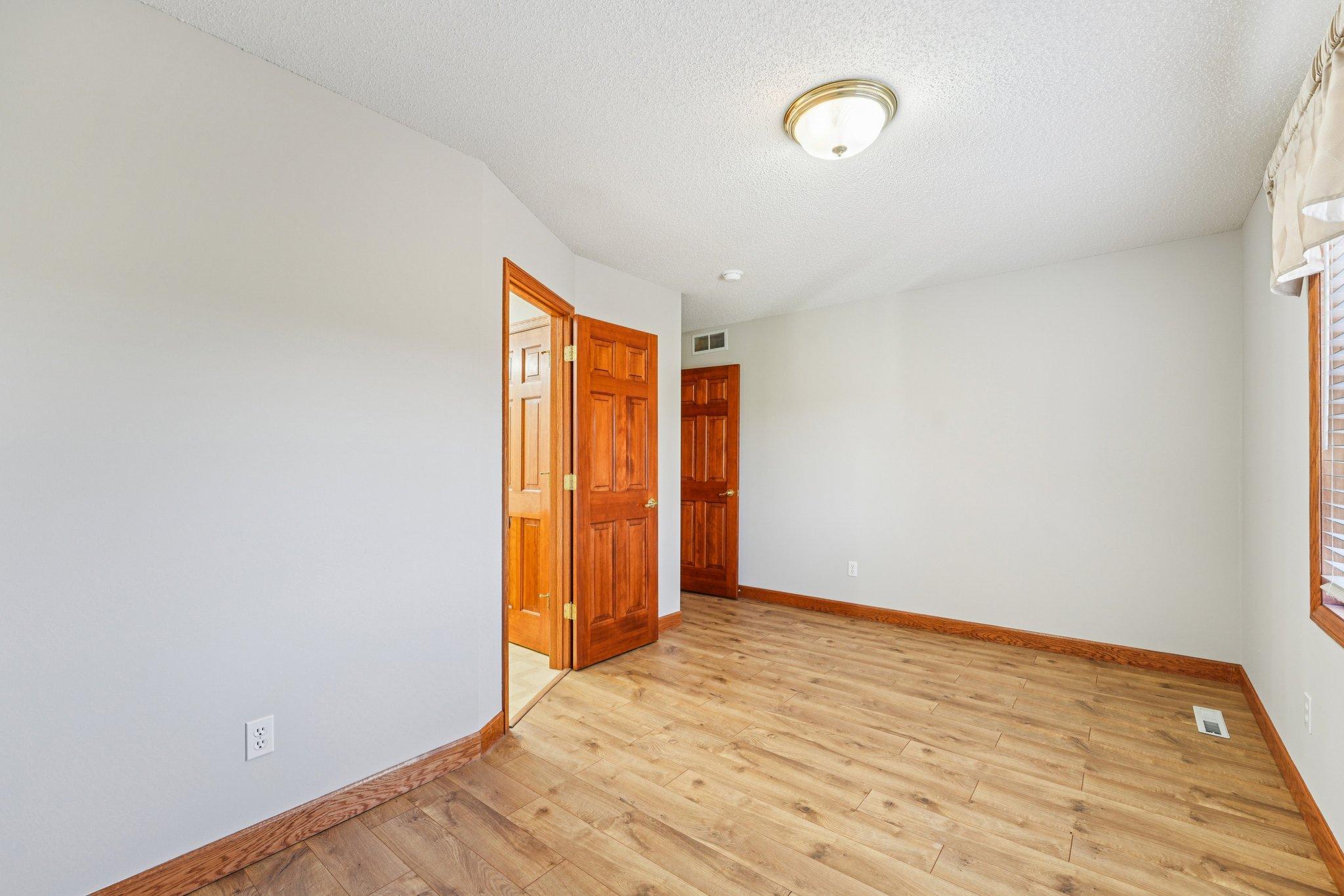 View of Residential at 18685 Highview Avenue, Lakeville MN 55044, Lakeville (22 of 28) - Mike Wilen | Minnesota Team Real Estate