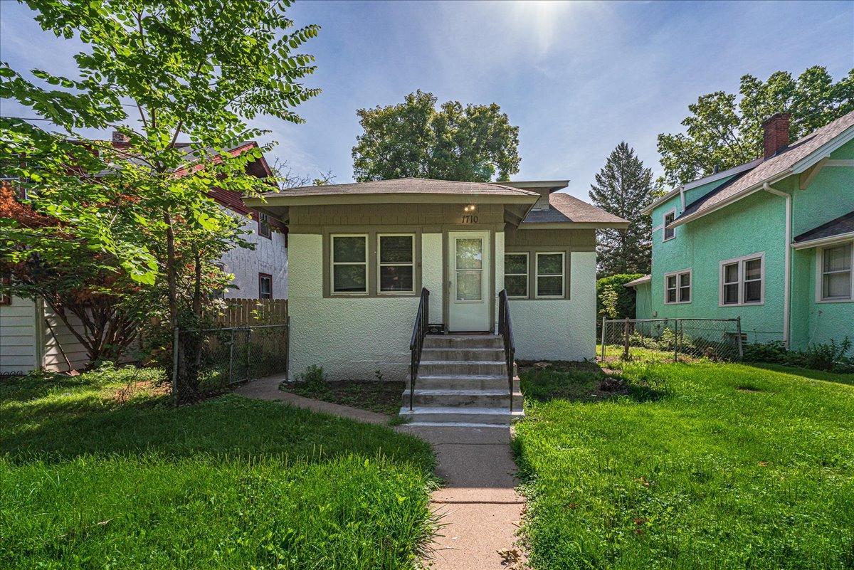 View of Residential at 1710 Newton Avenue, Minneapolis MN 55411, Minneapolis (36 of 36) - Mike Wilen | Minnesota Team Real Estate