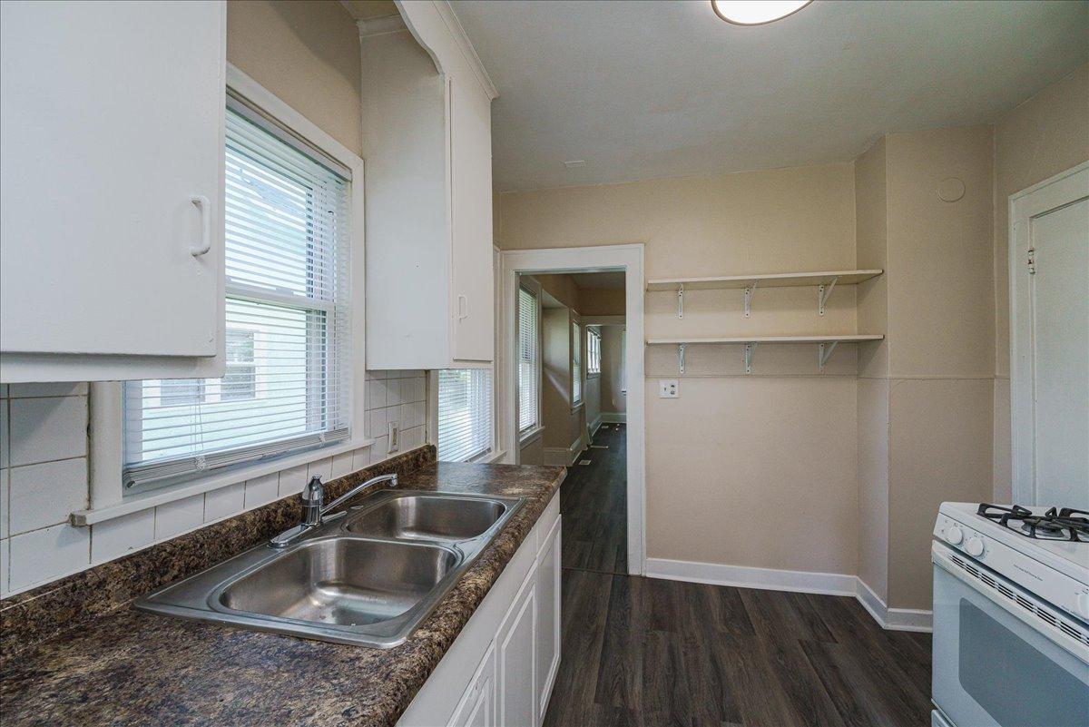 View of Residential at 1710 Newton Avenue, Minneapolis MN 55411, Minneapolis (21 of 36) - Mike Wilen | Minnesota Team Real Estate